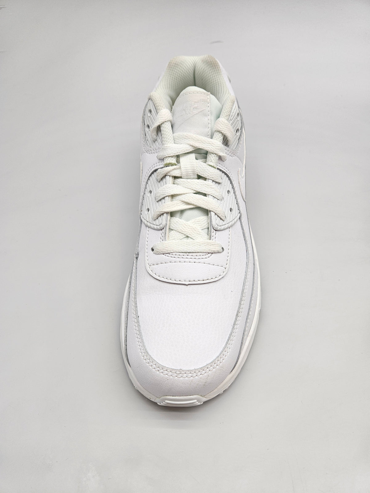 NIKE AIRMAX NOVI ORIGINAL PATIKI BR 40