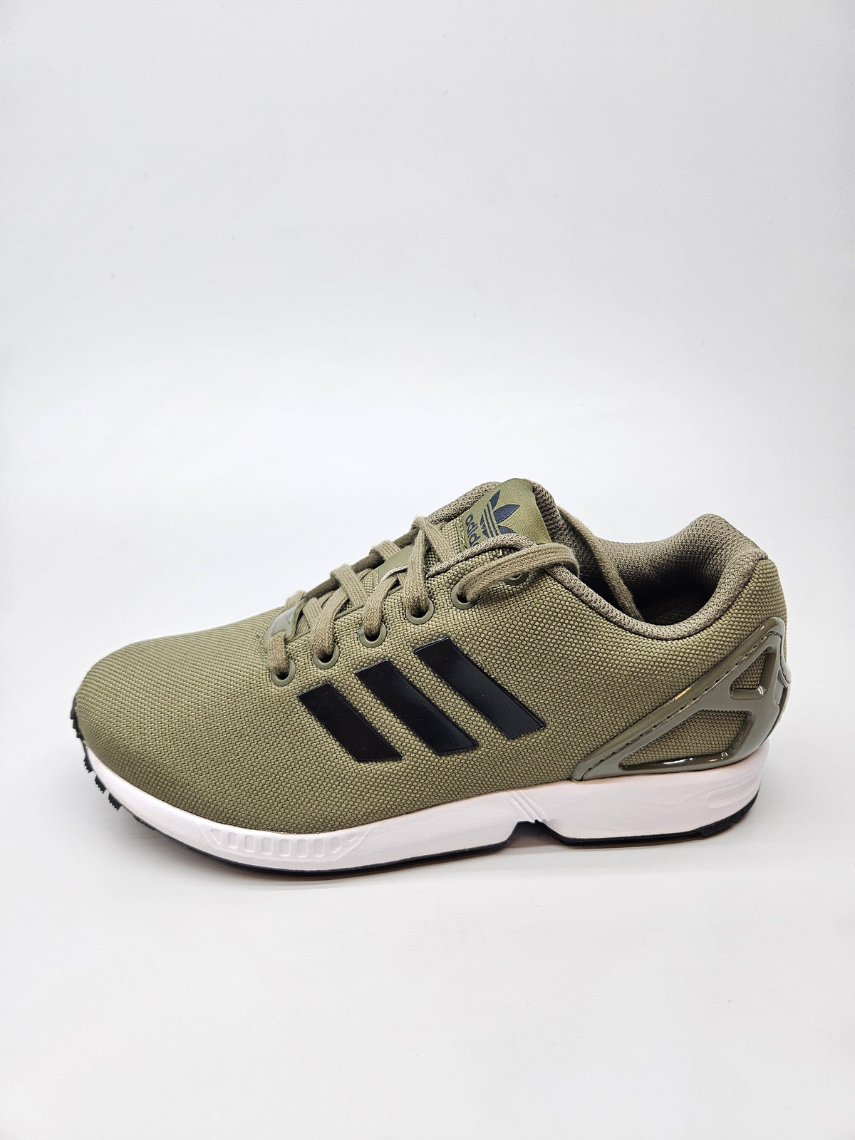 ADIDAS NOVI ORIGINAL PATIKI BR 38.5