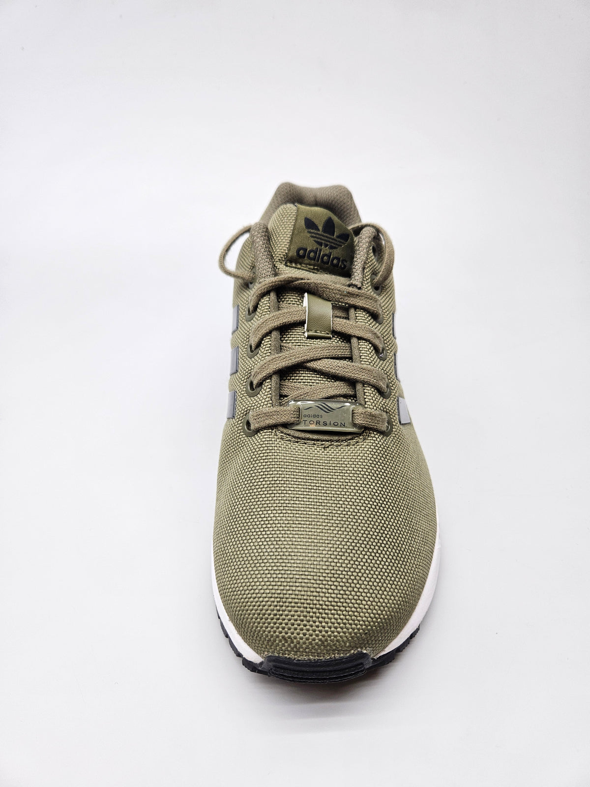 ADIDAS NOVI ORIGINAL PATIKI BR 38.5