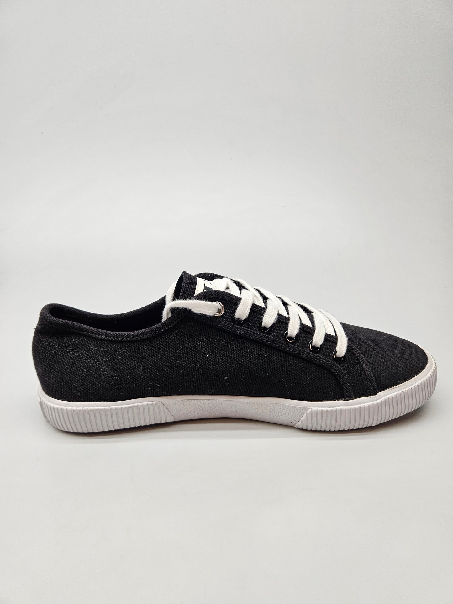 NEW BALANCE NOVI ORIGINAL PATIKI BR 41