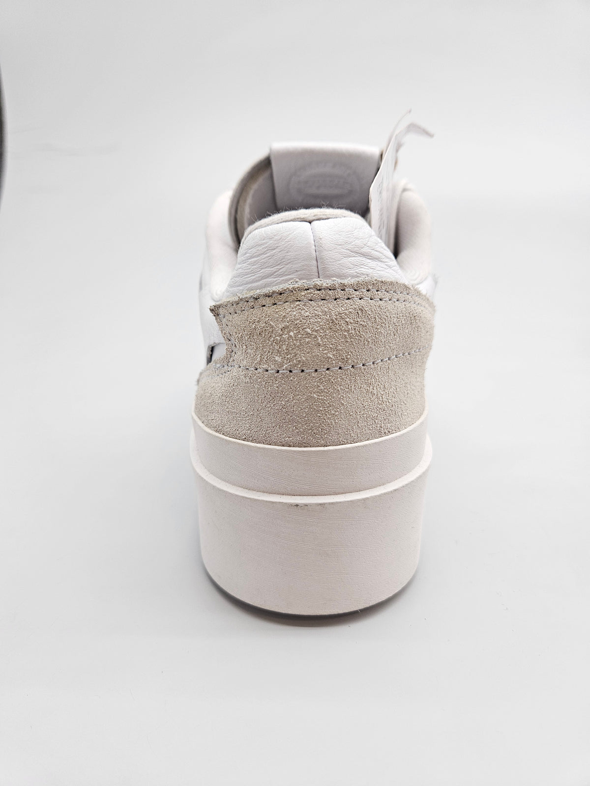 ADIDAS NOVI ORIGINAL PATIKI BR 40