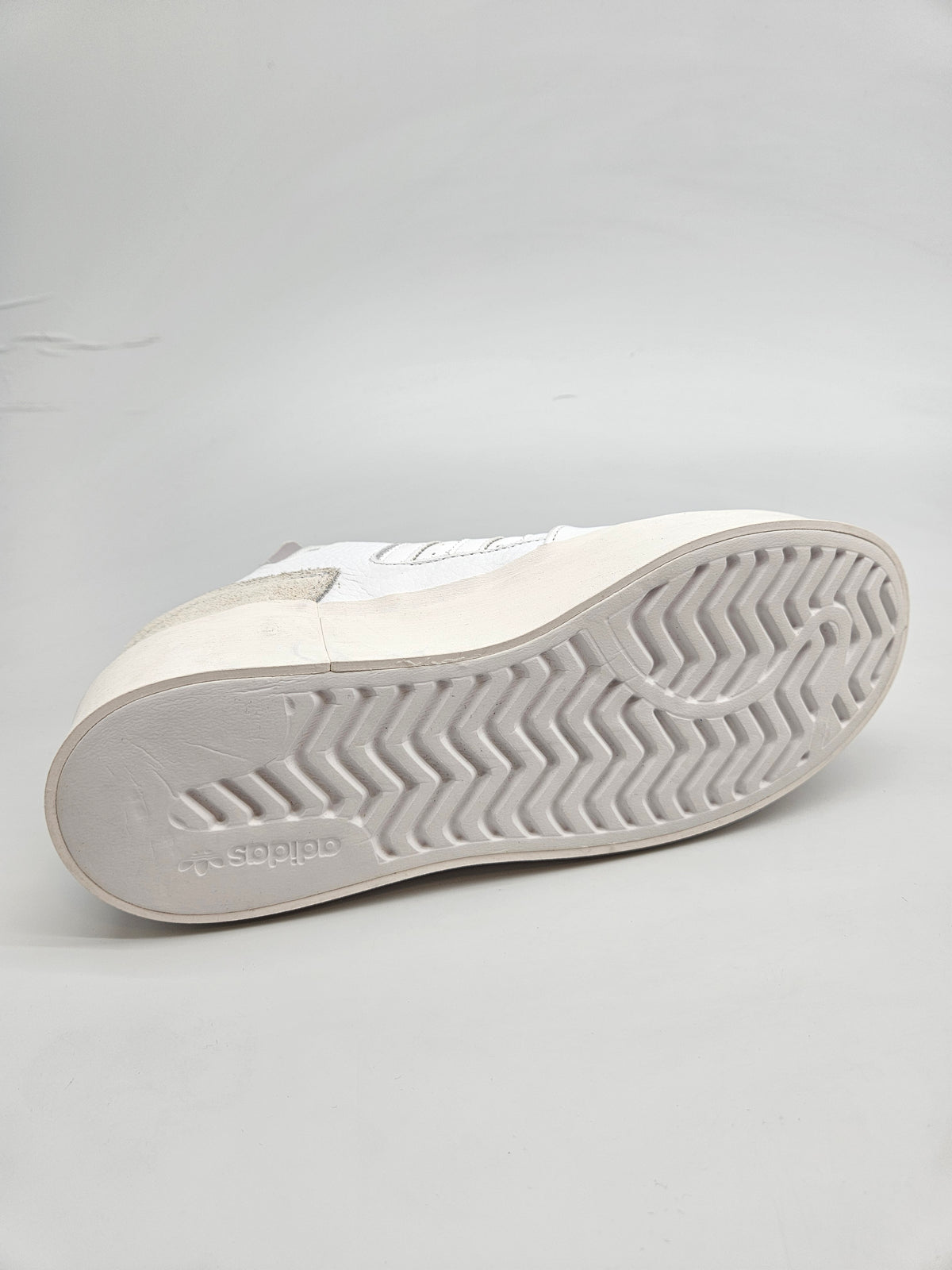 ADIDAS NOVI ORIGINAL PATIKI BR 40
