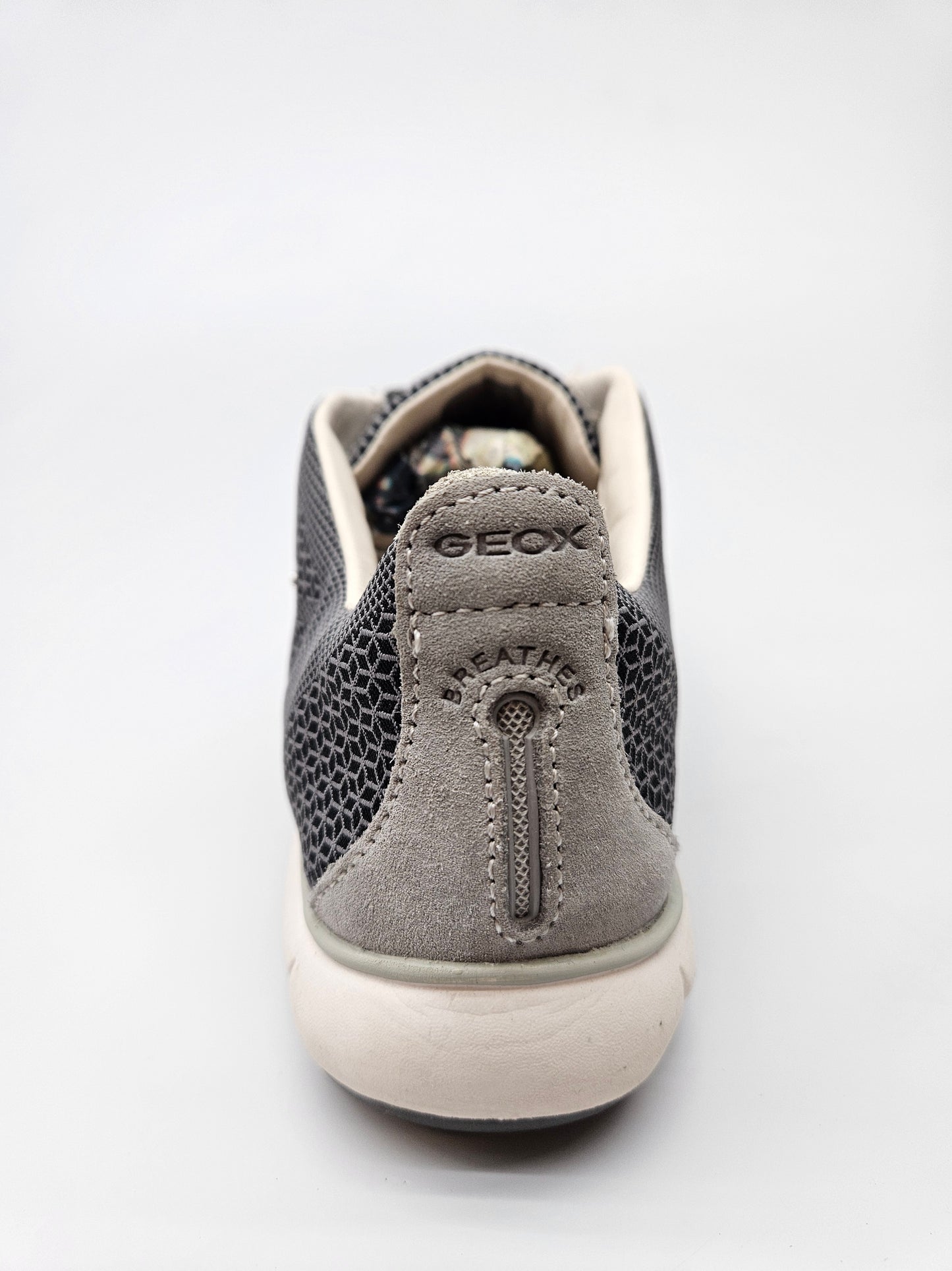 GEOX ORIGINAL PATIKI BR 38