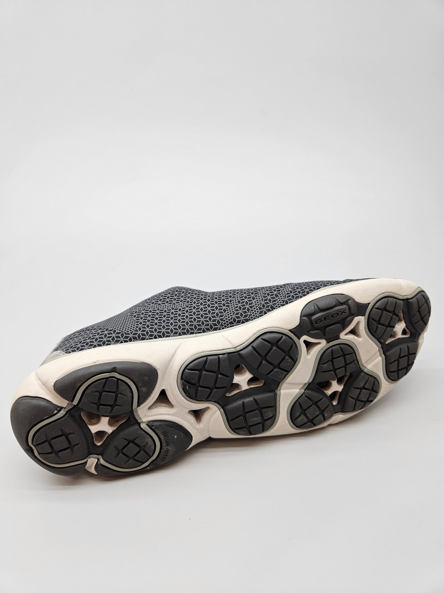 GEOX ORIGINAL PATIKI BR 38