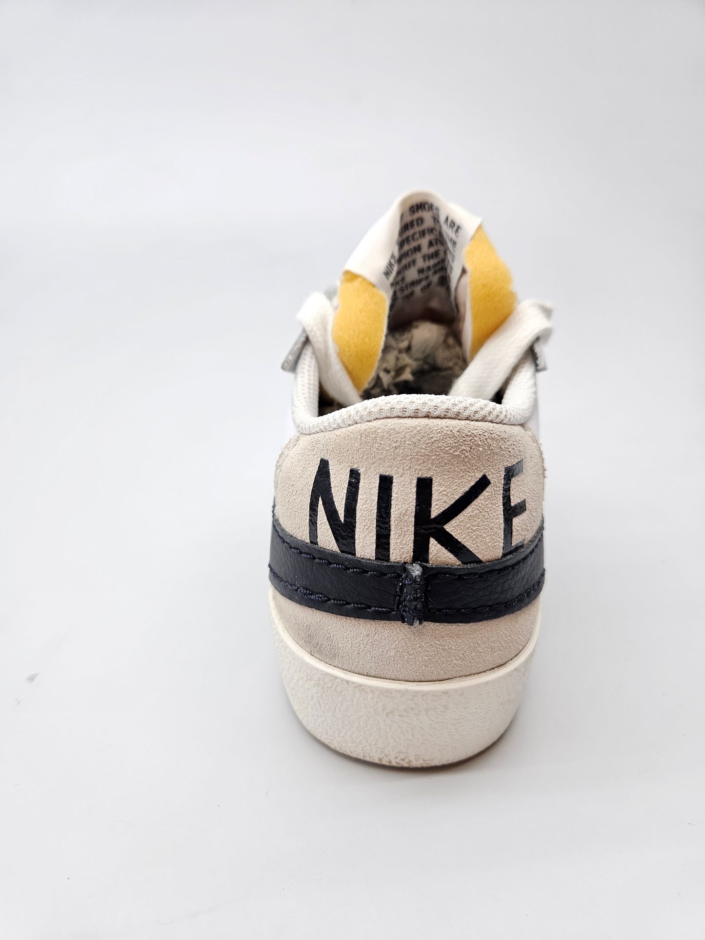 NIKE NOVI ORIGINAL PATIKI BR 39