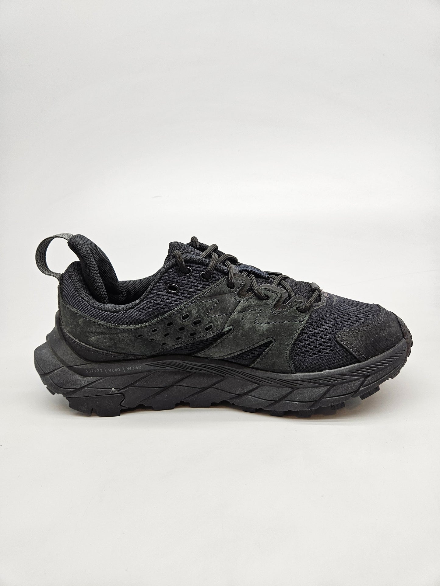 HOKA VIBRAM ORIGINAL NOVI PATIKI BR 36.5