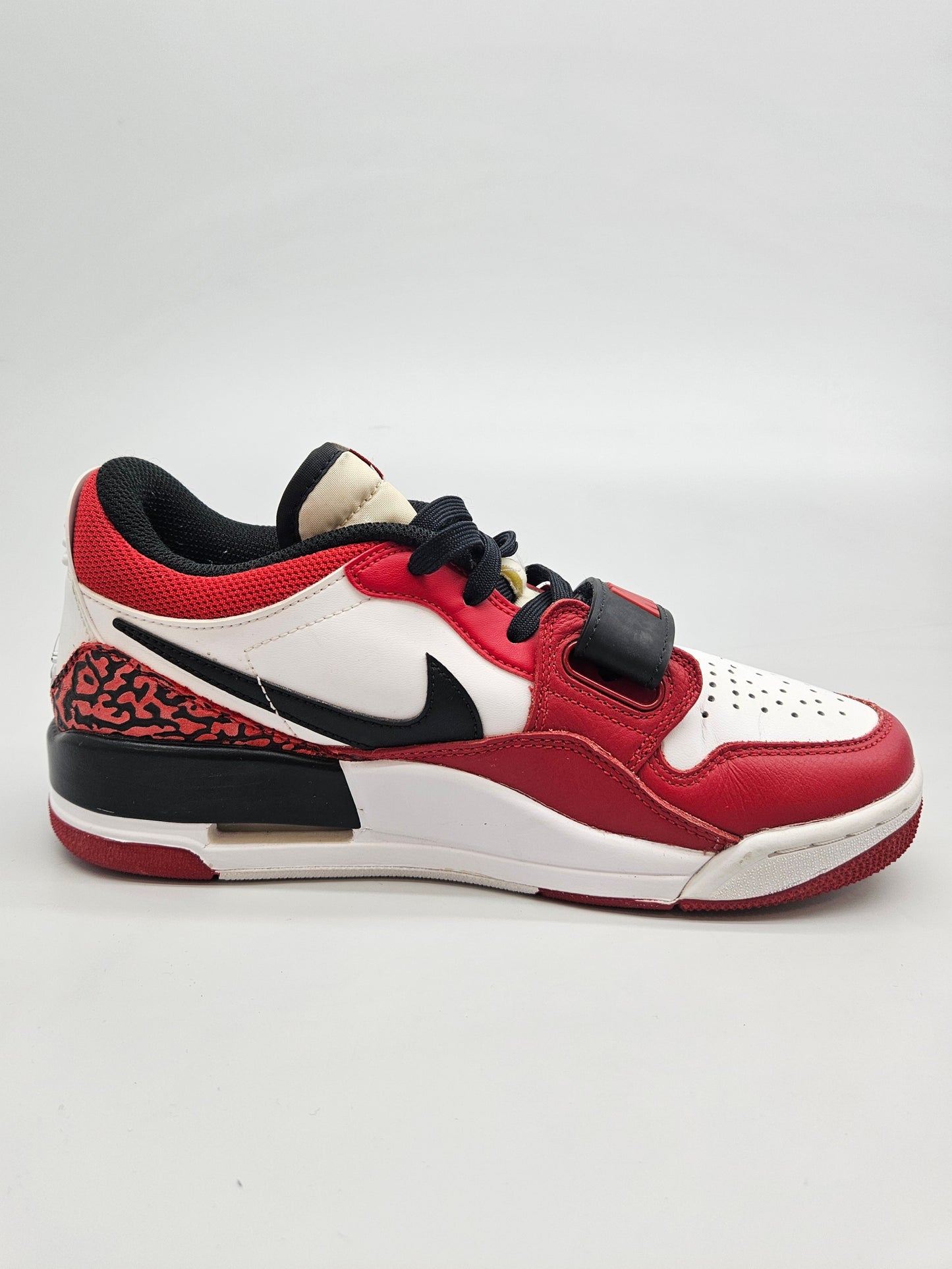 NIKE JORDAN ORIGINAL PATIKI BR 40