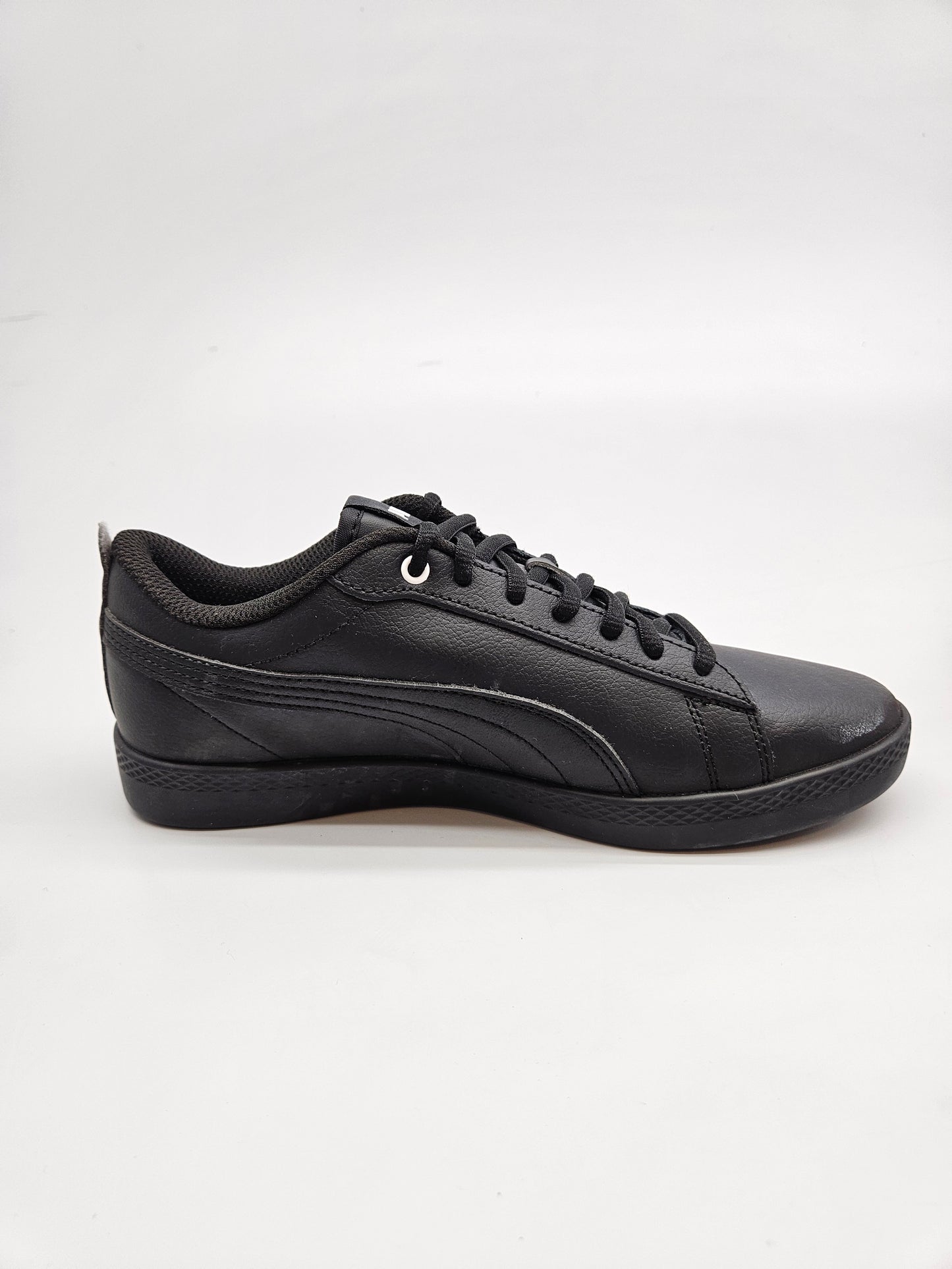PUMA NOVI ORIGINAL PATIKI BR 37