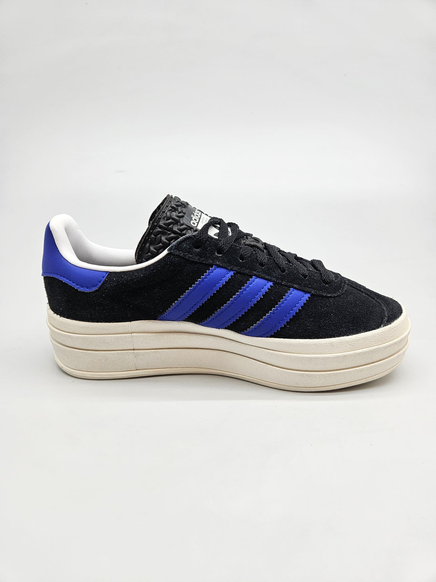 ADIDAS GAZZELE NOVI ORIGINAL PATIKI BR 36