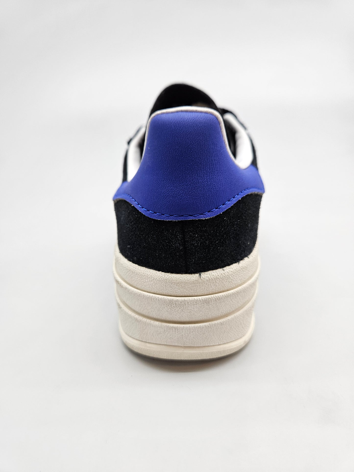 ADIDAS GAZZELE NOVI ORIGINAL PATIKI BR 36