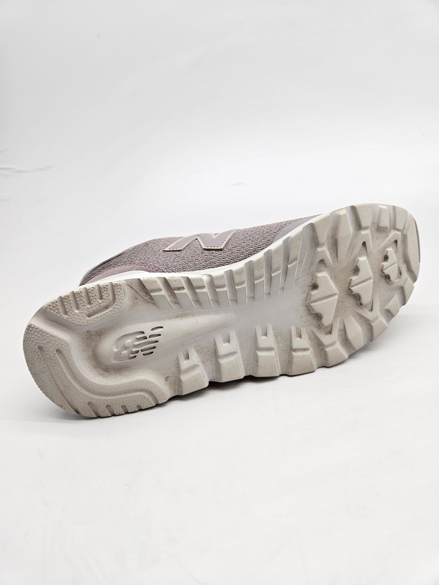 NEW BALANCE ORIGINAL PATIKI 37.5