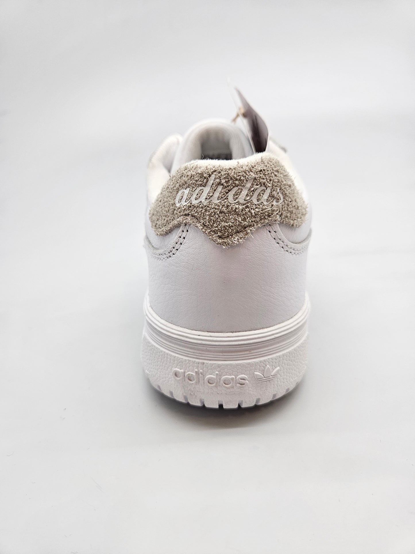 ADIDAS NOVI ORIGINAL PATIKI BR 39
