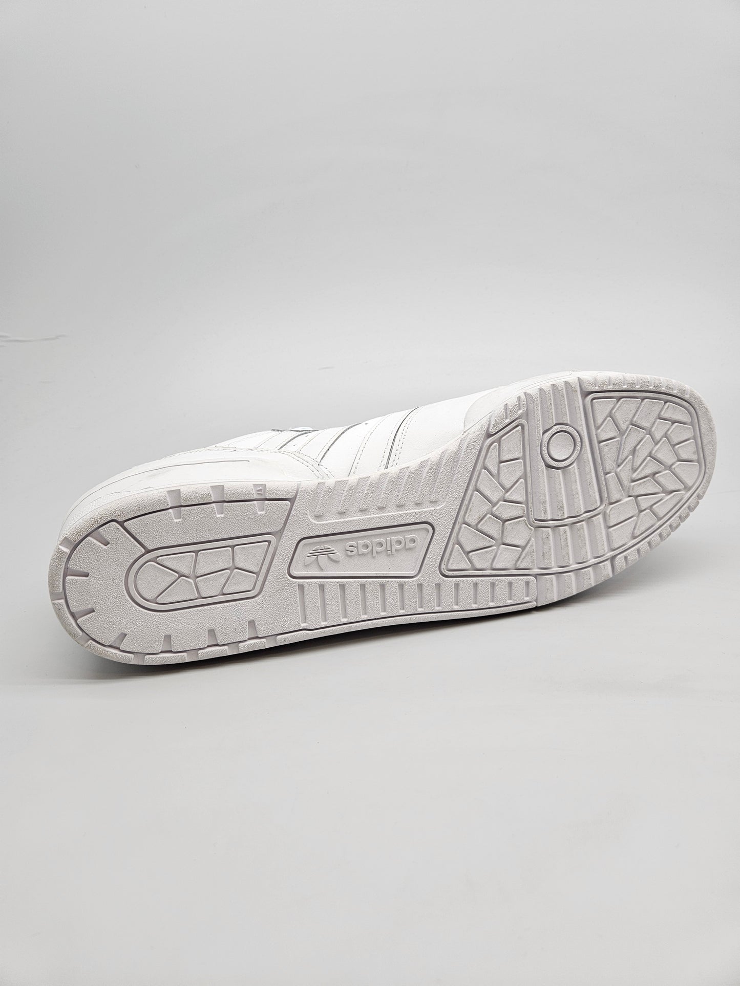 ADIDAS NOVI ORIGINAL PATIKI BR 53.5