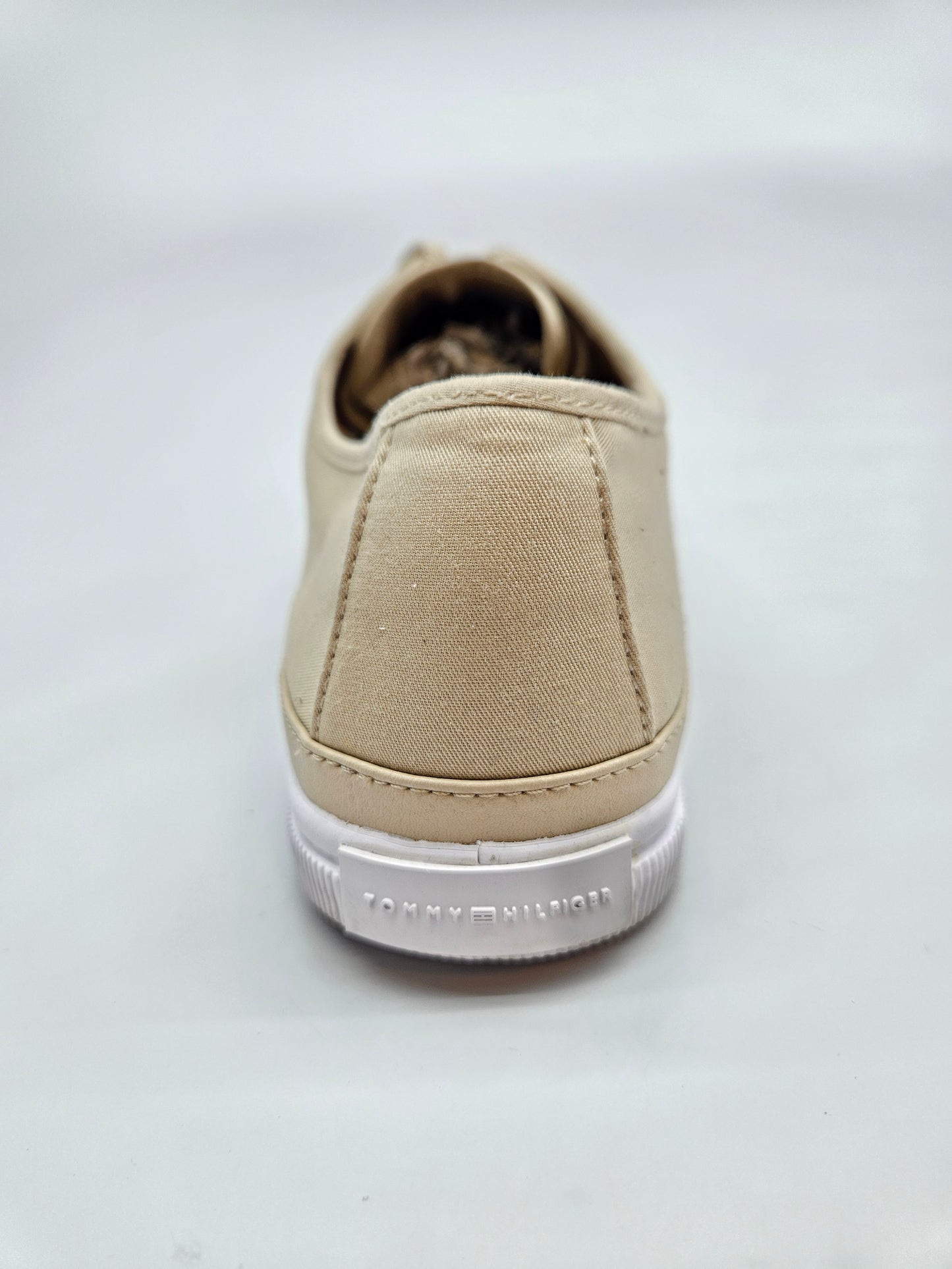 TOMMY HILFIGER ORIGINAL PATIKI BR 39