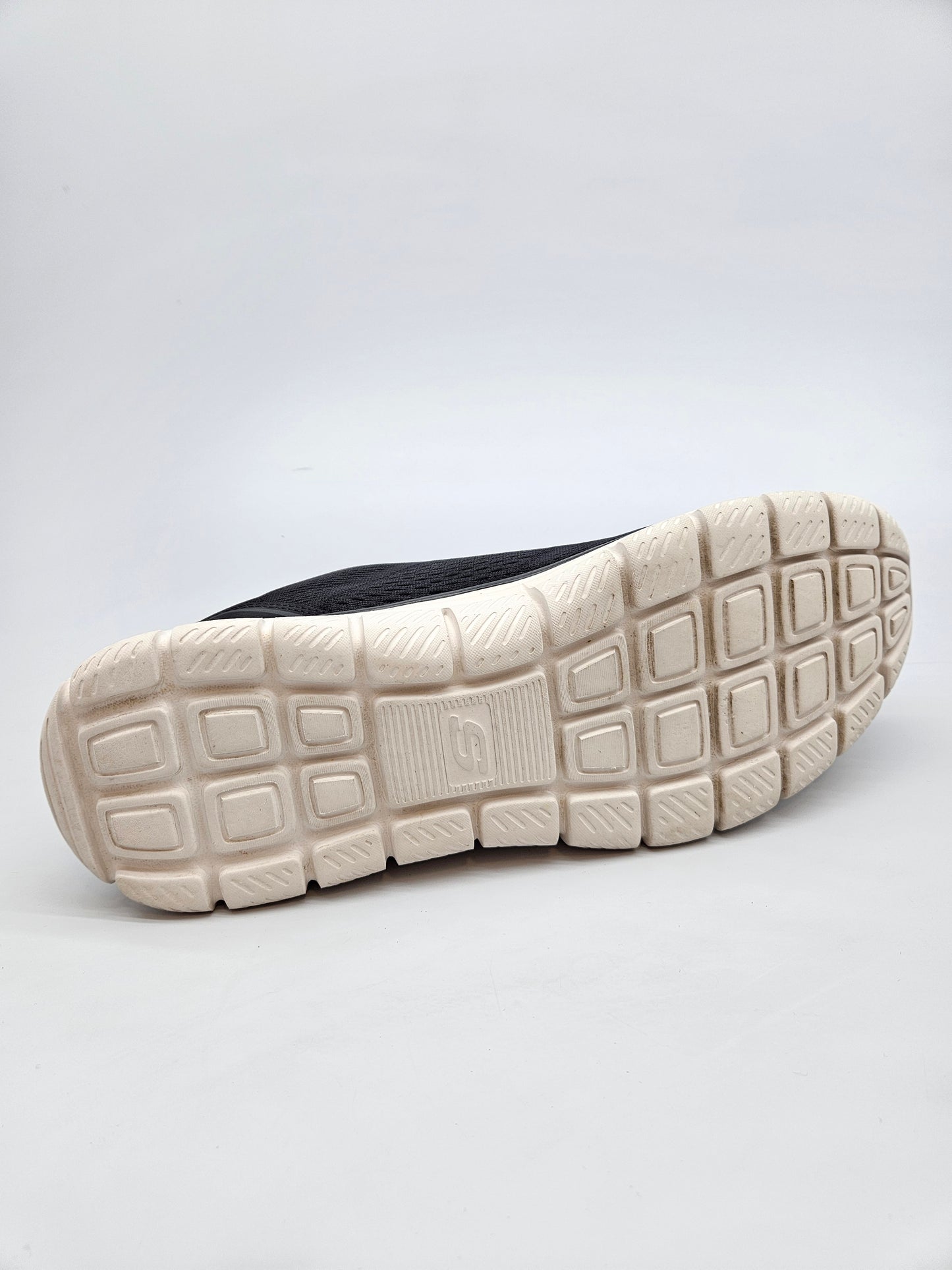 SKECHERS MEMORY ORIGINAL PATIKI BR 46