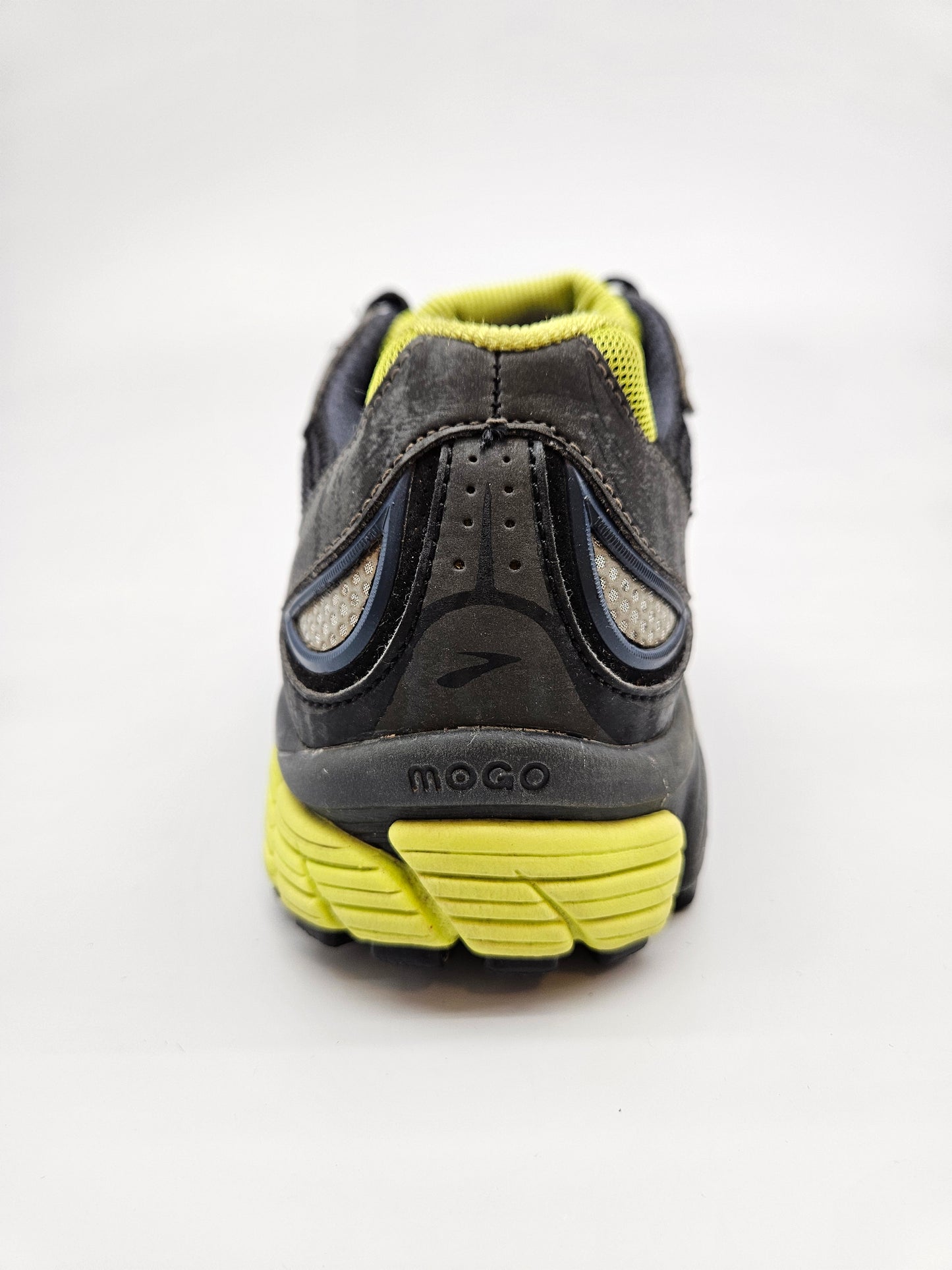BROOKS GORETEX ORIGINAL PATIKI BR 45