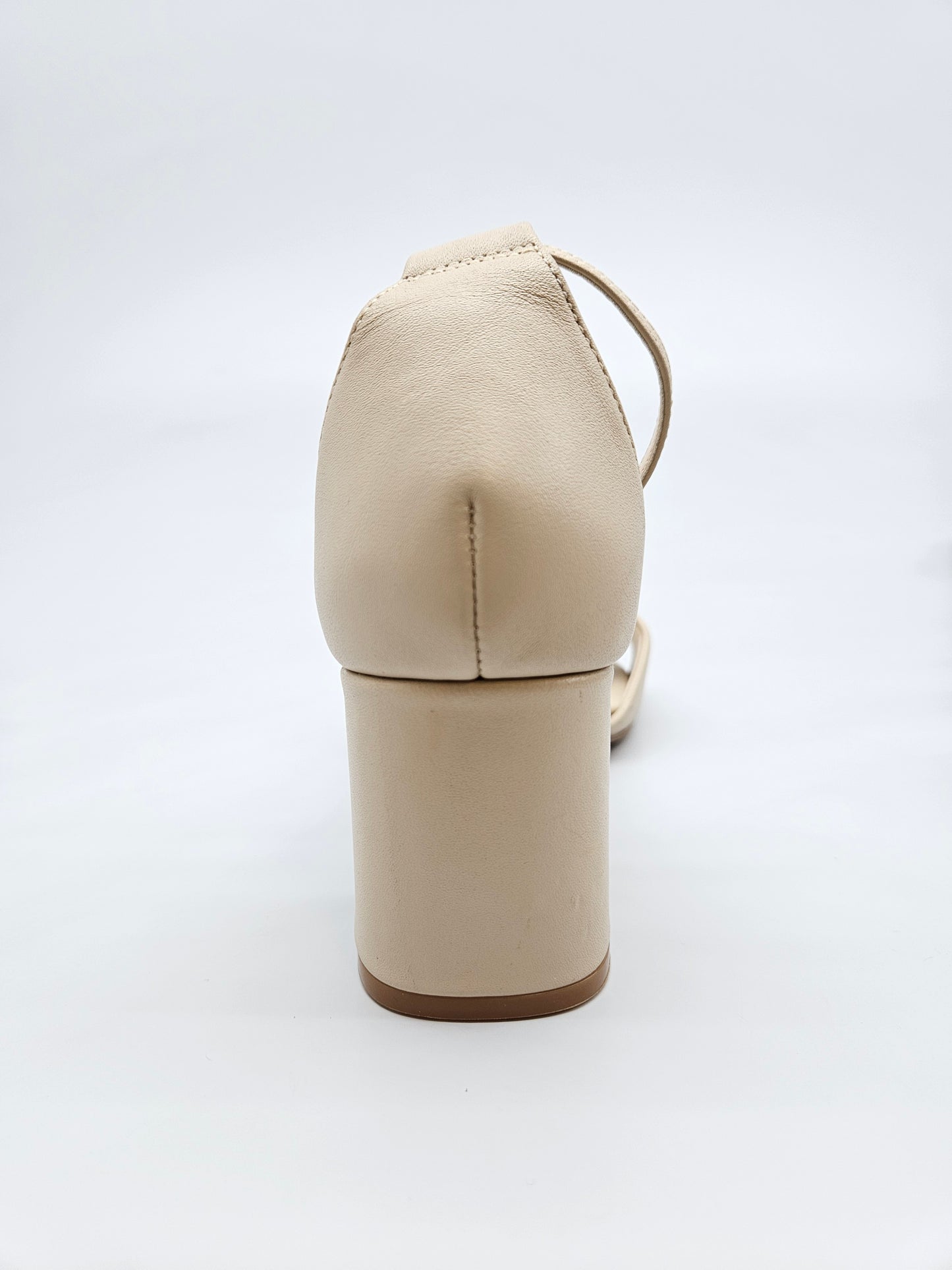 ALDO ORIGINAL NOVI SANDALI BR 35