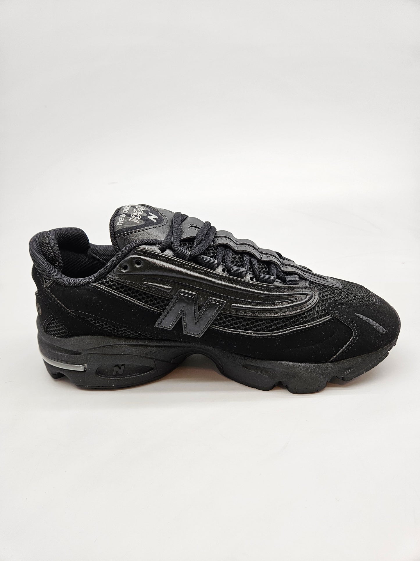 NEW BALANCE ORIGINAL PATIKI BR 42.5