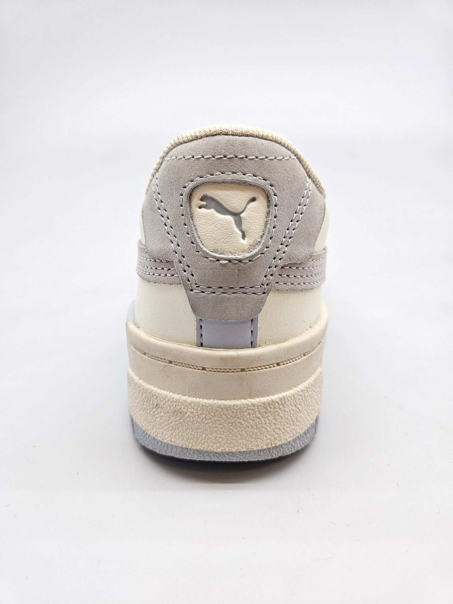 PUMA NOVI ORIGINAL PATIKI BR 37