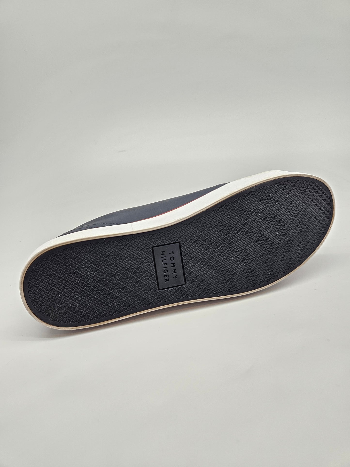 TOMMY HILFIGER ORIGINAL PATIKI BR 43