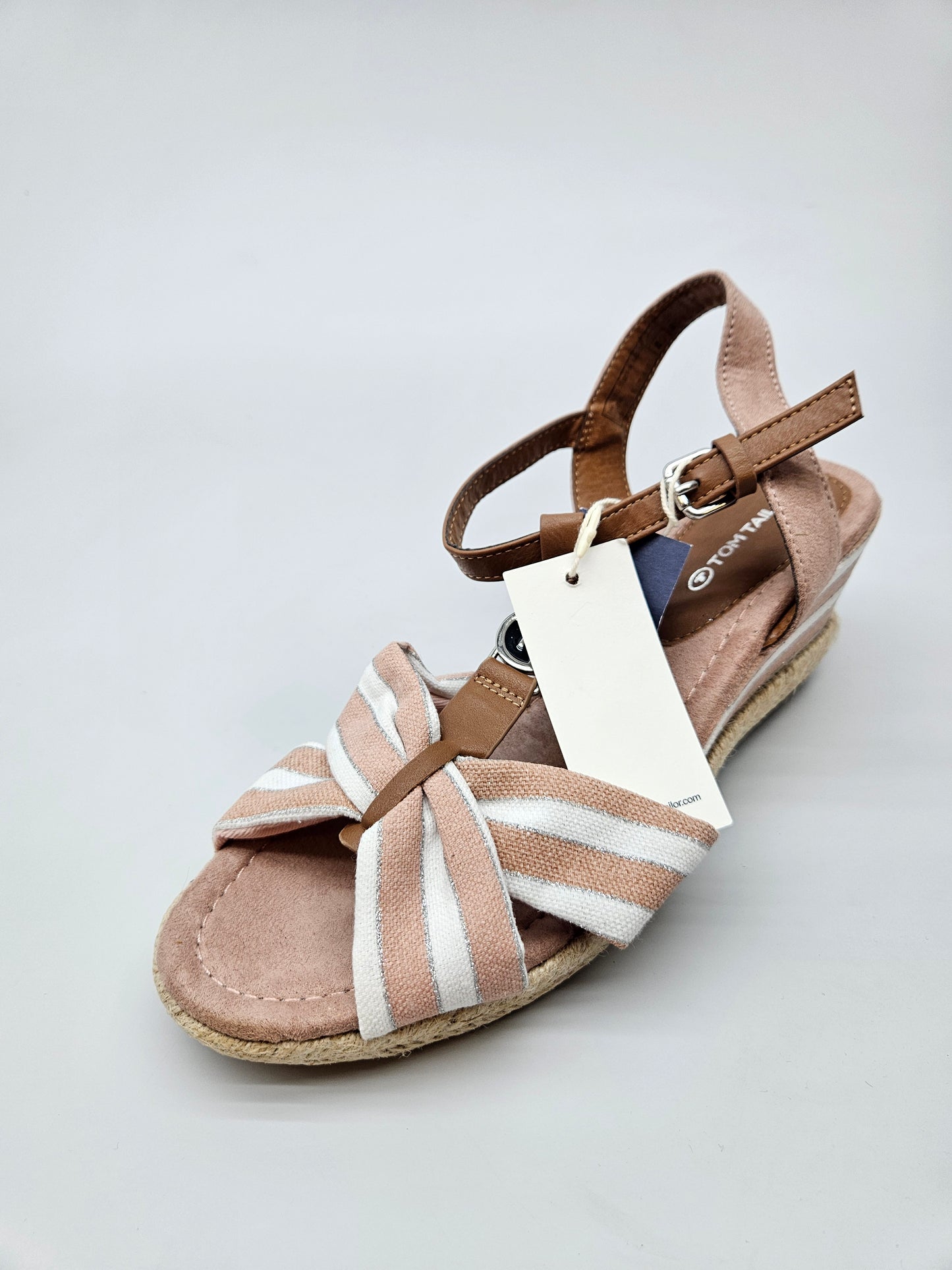 TOM TAILOR NOVI ORIGINAL SANDALI BR 40