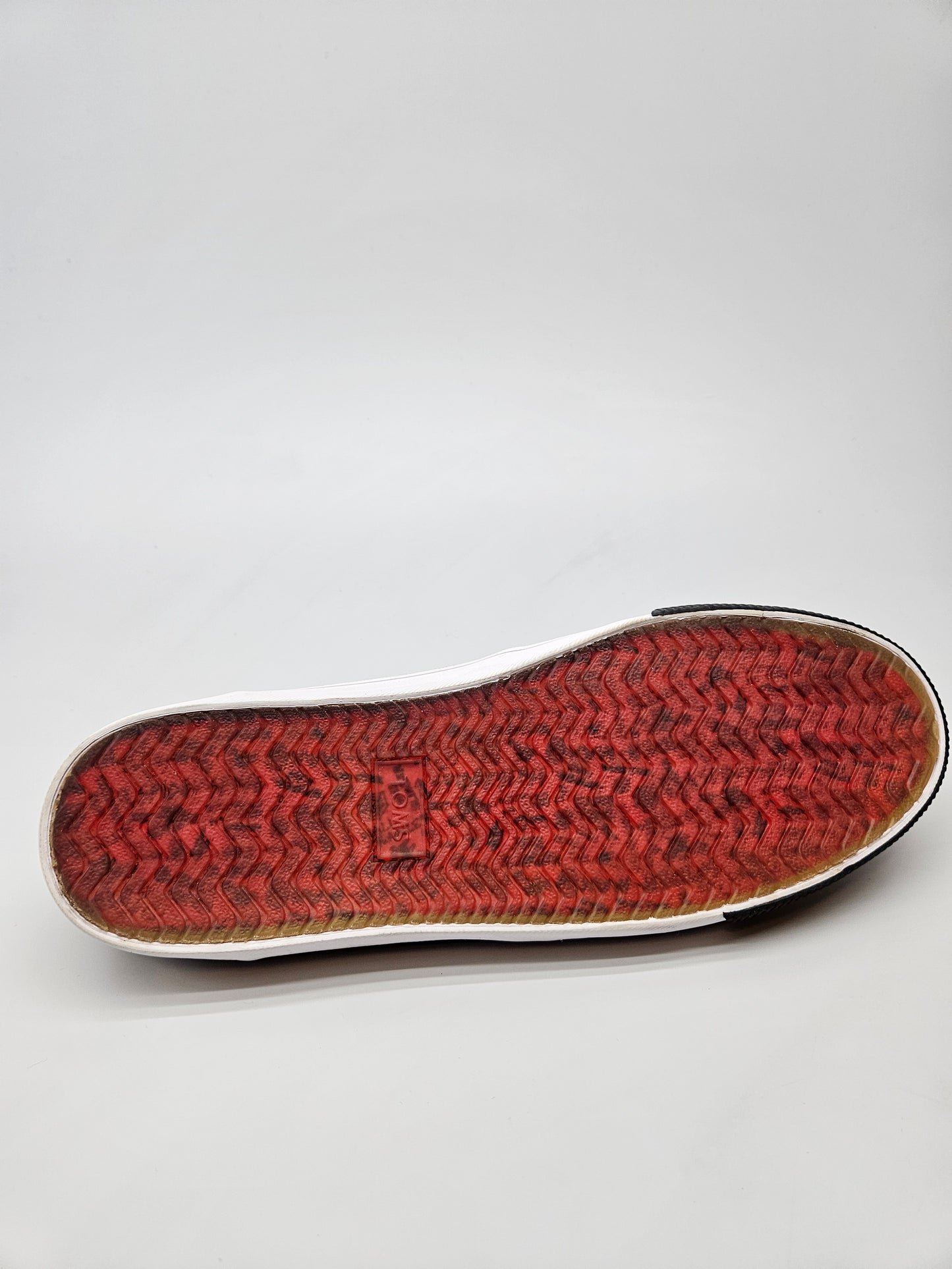 TOMS NOVI ORIGINAL PATIKI BR 44