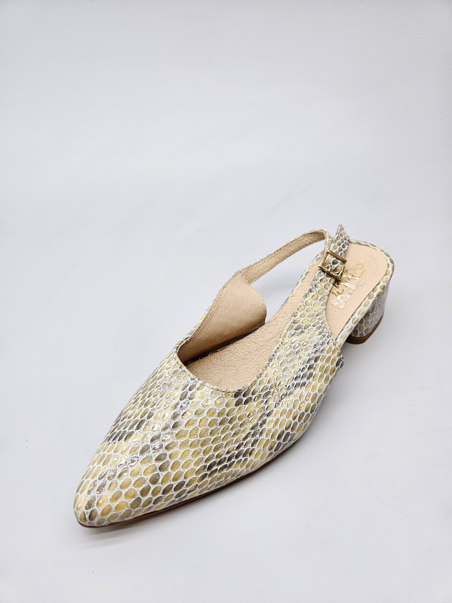 DESING MODA ORIGINAL SANDALI BR 36