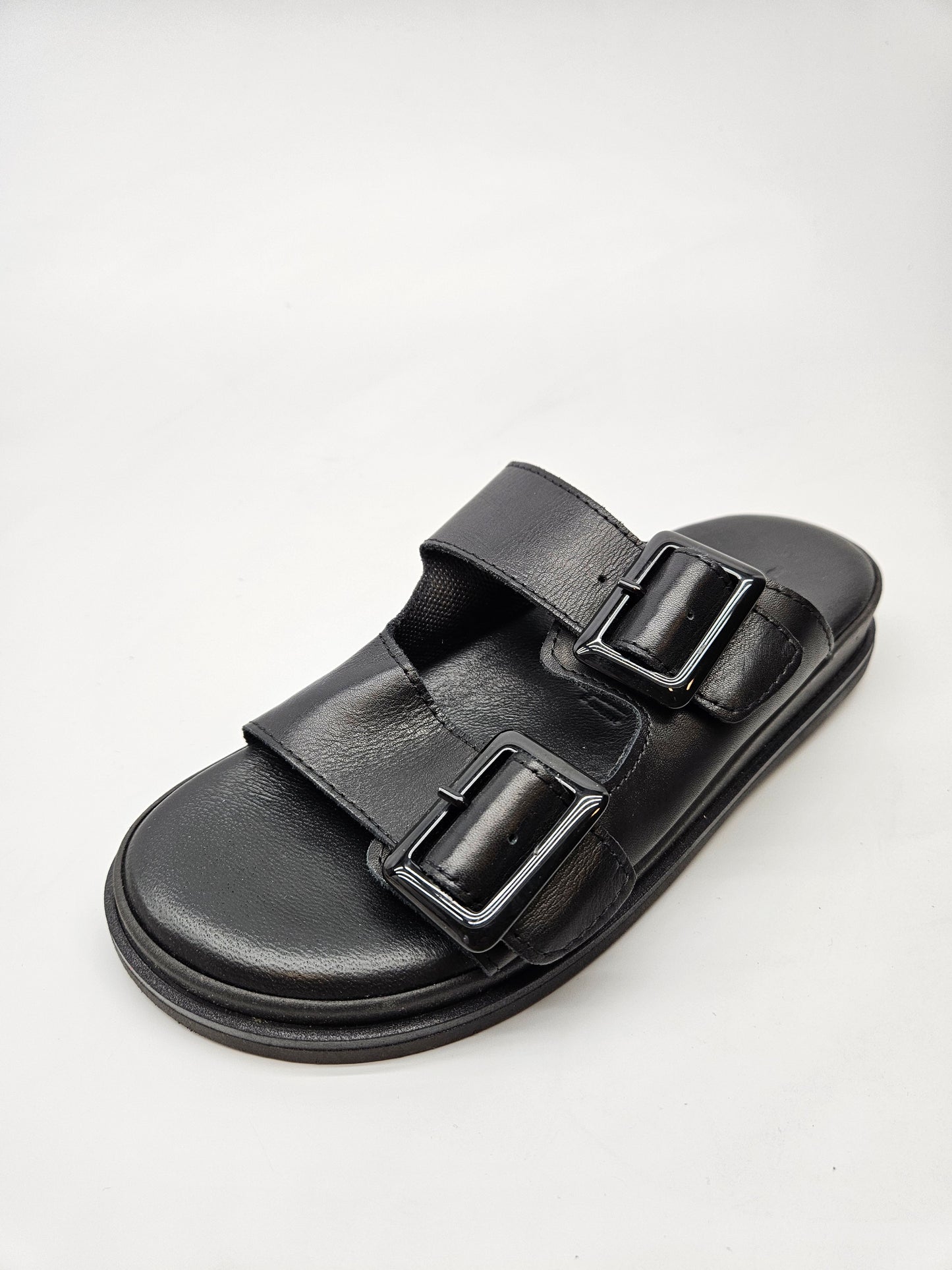 TAMARIS ORIGINAL KOZNI VLECKI BR 36