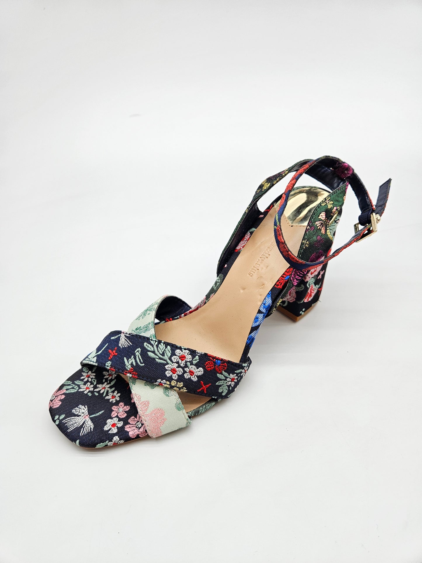 STRADIVARUS ORIGINAL SANDALI BR 38