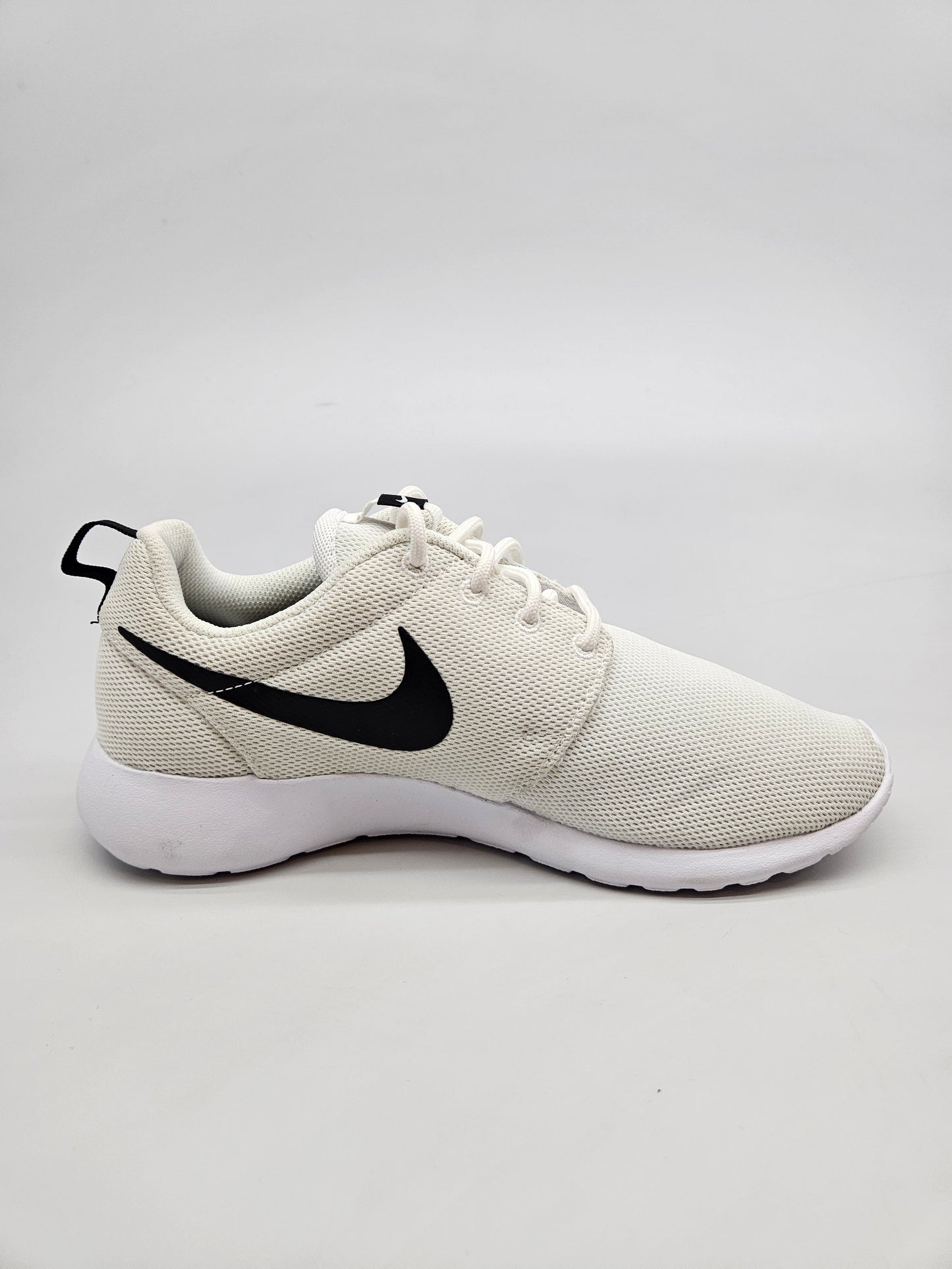 NIKE NOVI ORIGINAL PATIKI BR 38.5