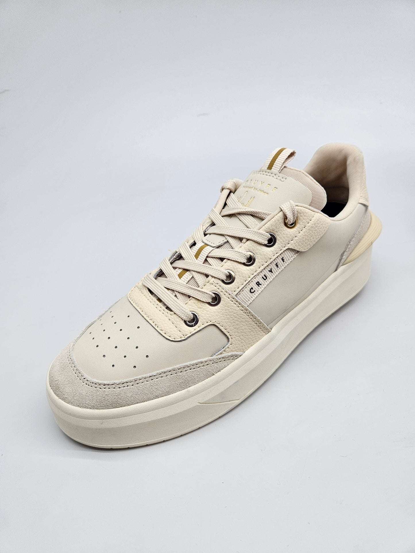 CRUFF ORIGINAL KOZNI PATIKI BR 40