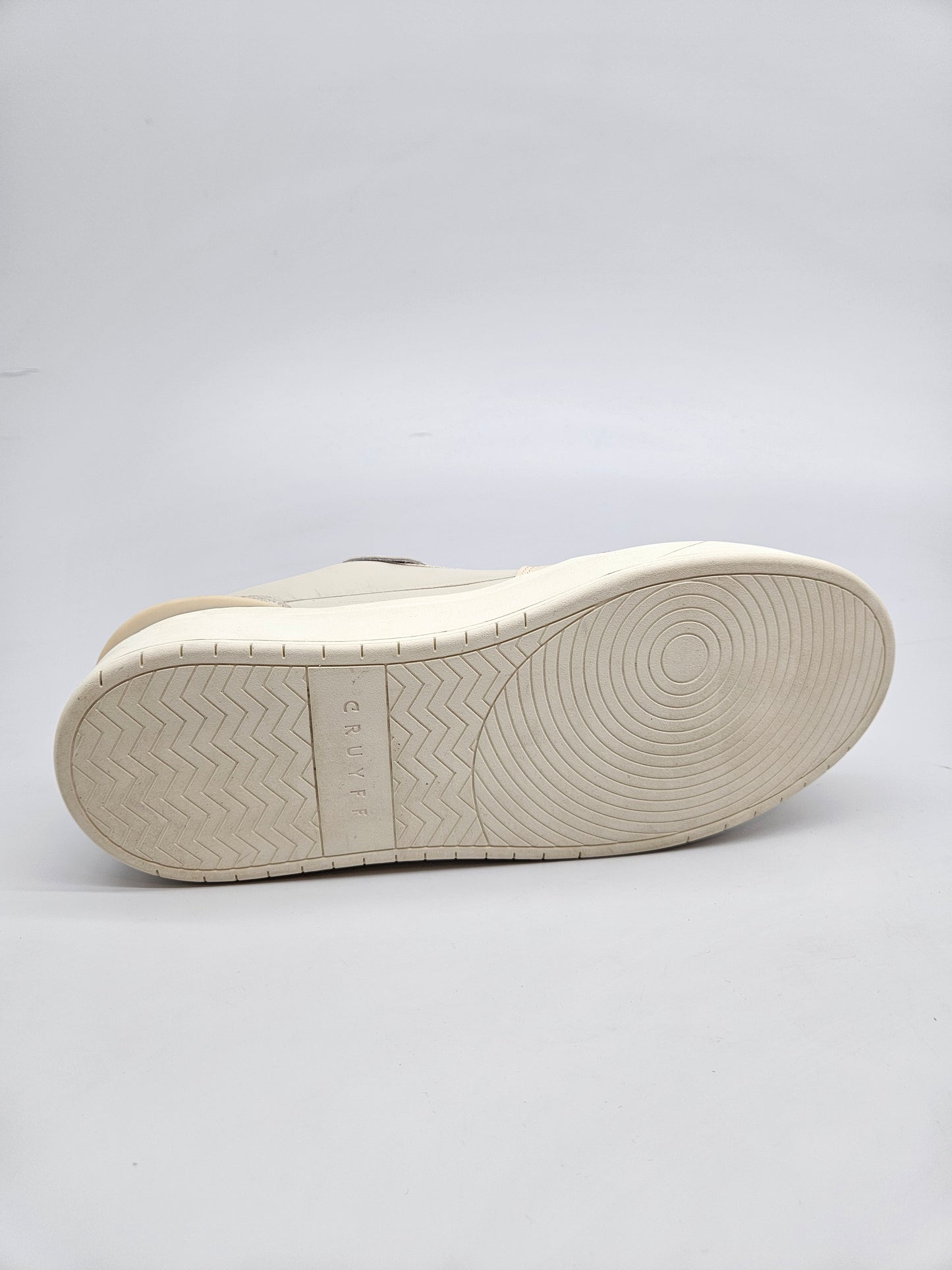 CRUFF ORIGINAL KOZNI PATIKI BR 40