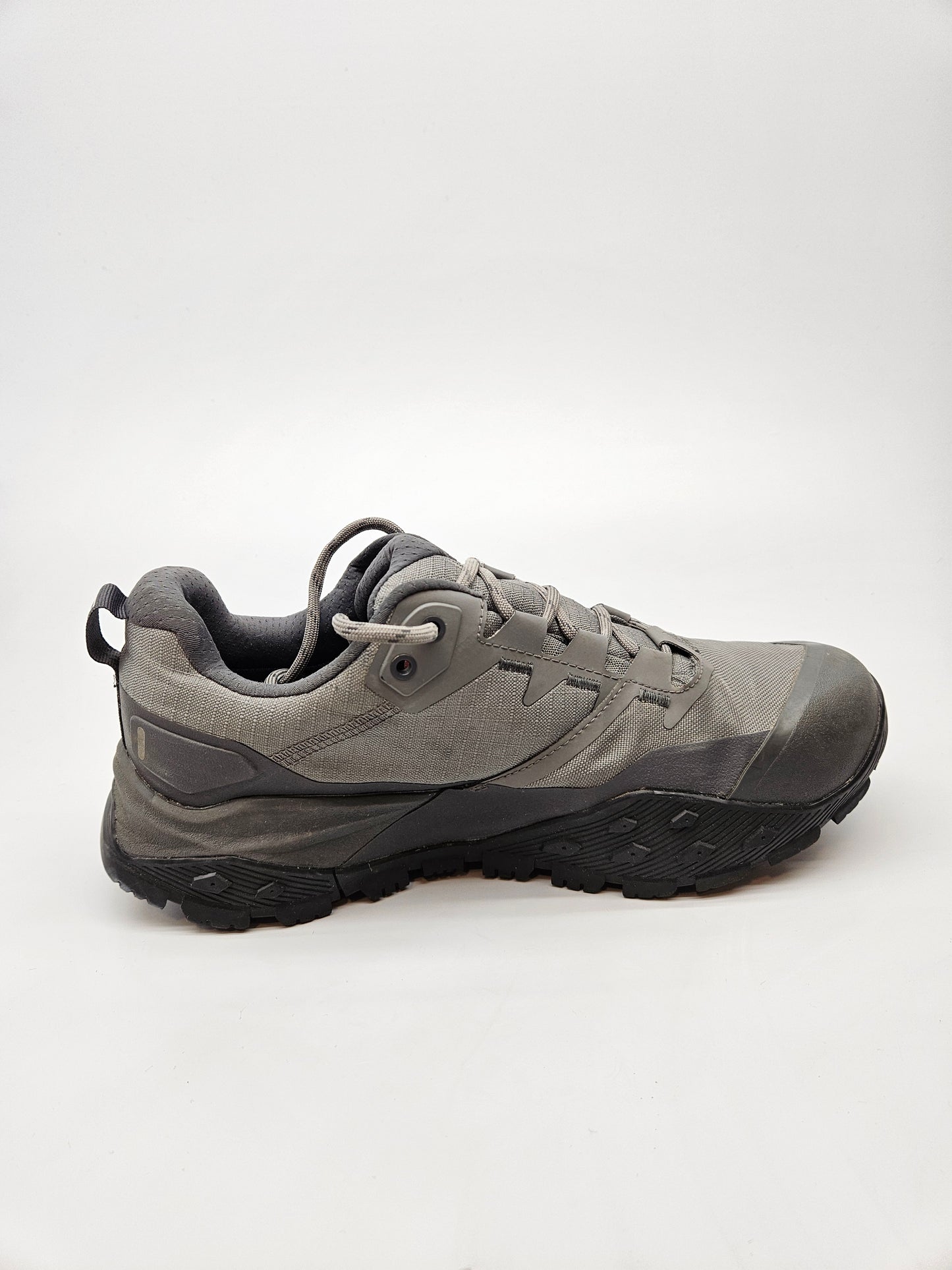 THE  NORTH FACE GORETEX ORIGINAL PATIKI BR 41