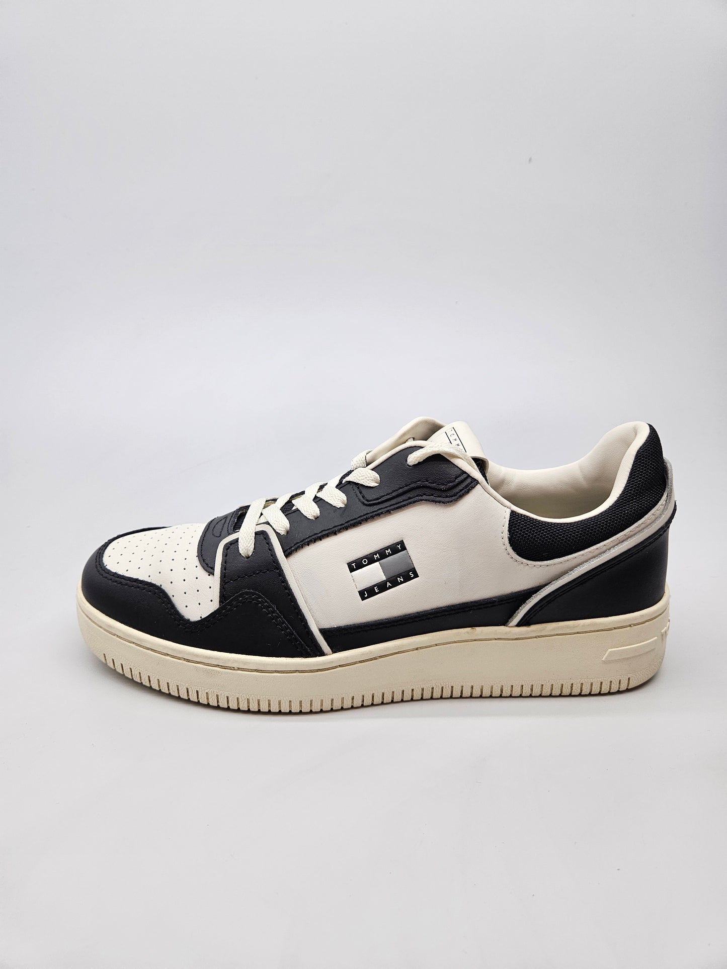 TOMMY HILFIGER ORIGINAL PATIKI BR 43