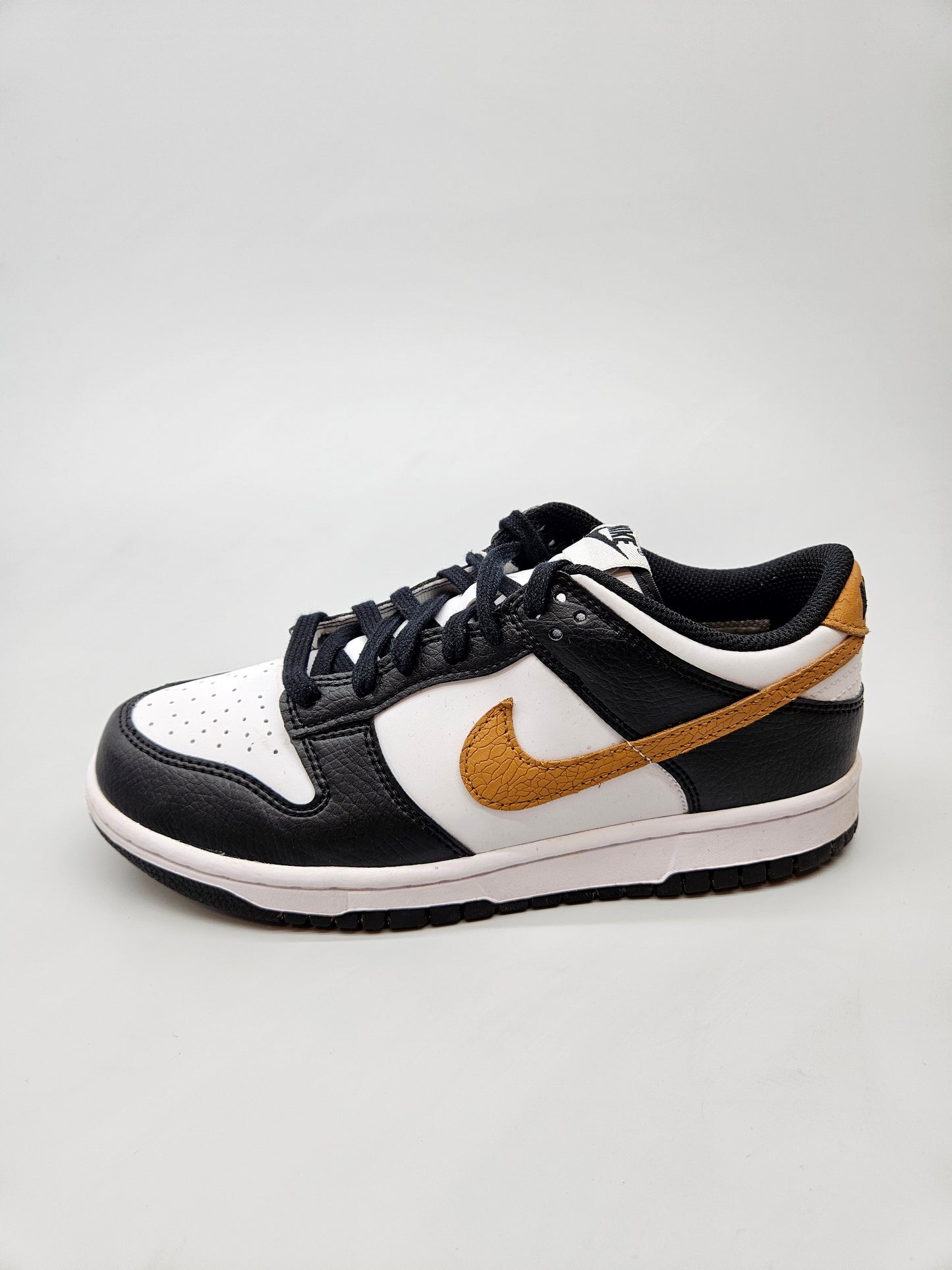 NIKE ORIGINAL PATIKI BR 39