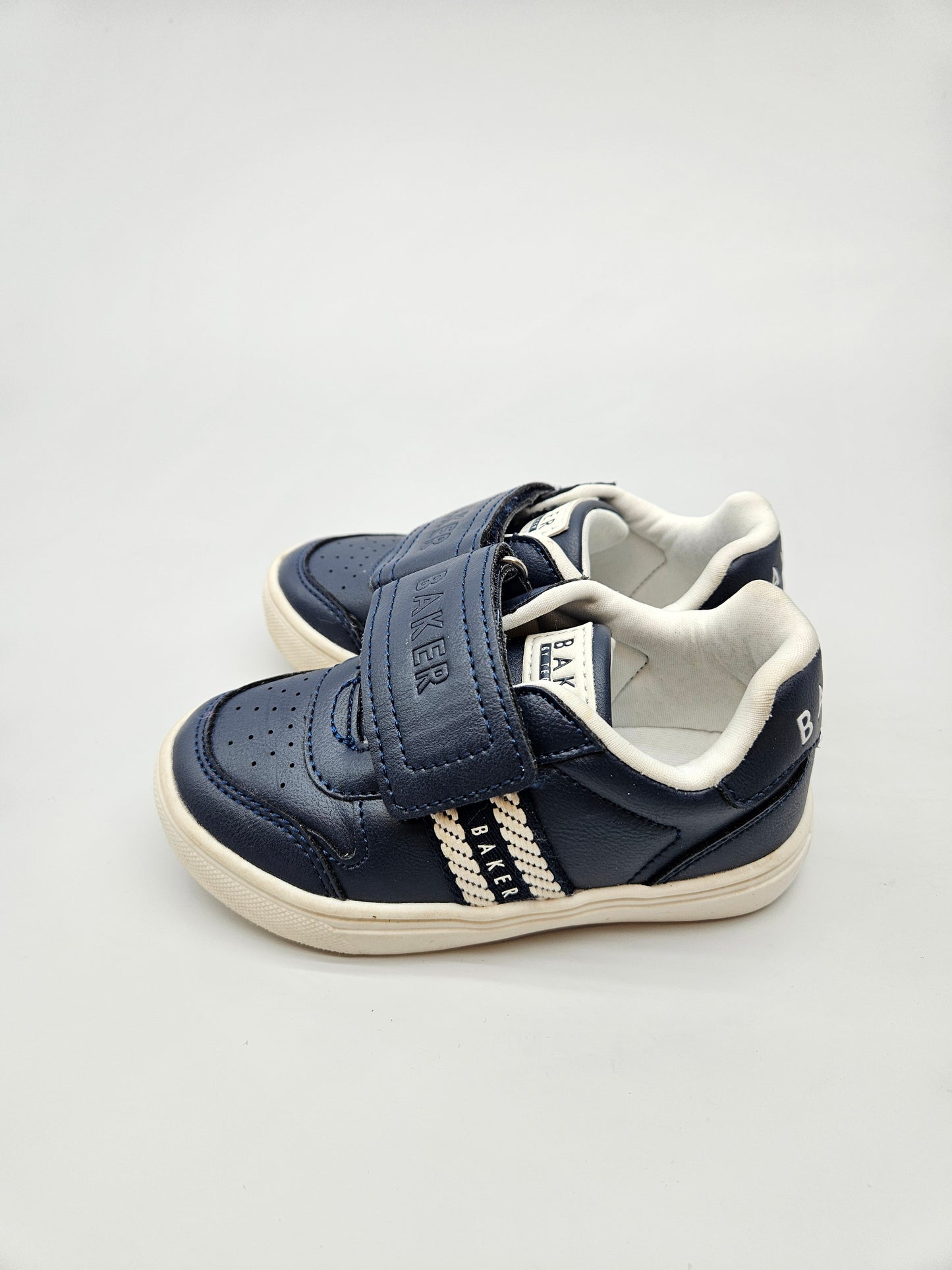 TED BAKER NOVI ORIGINAL PATIKI BR 24