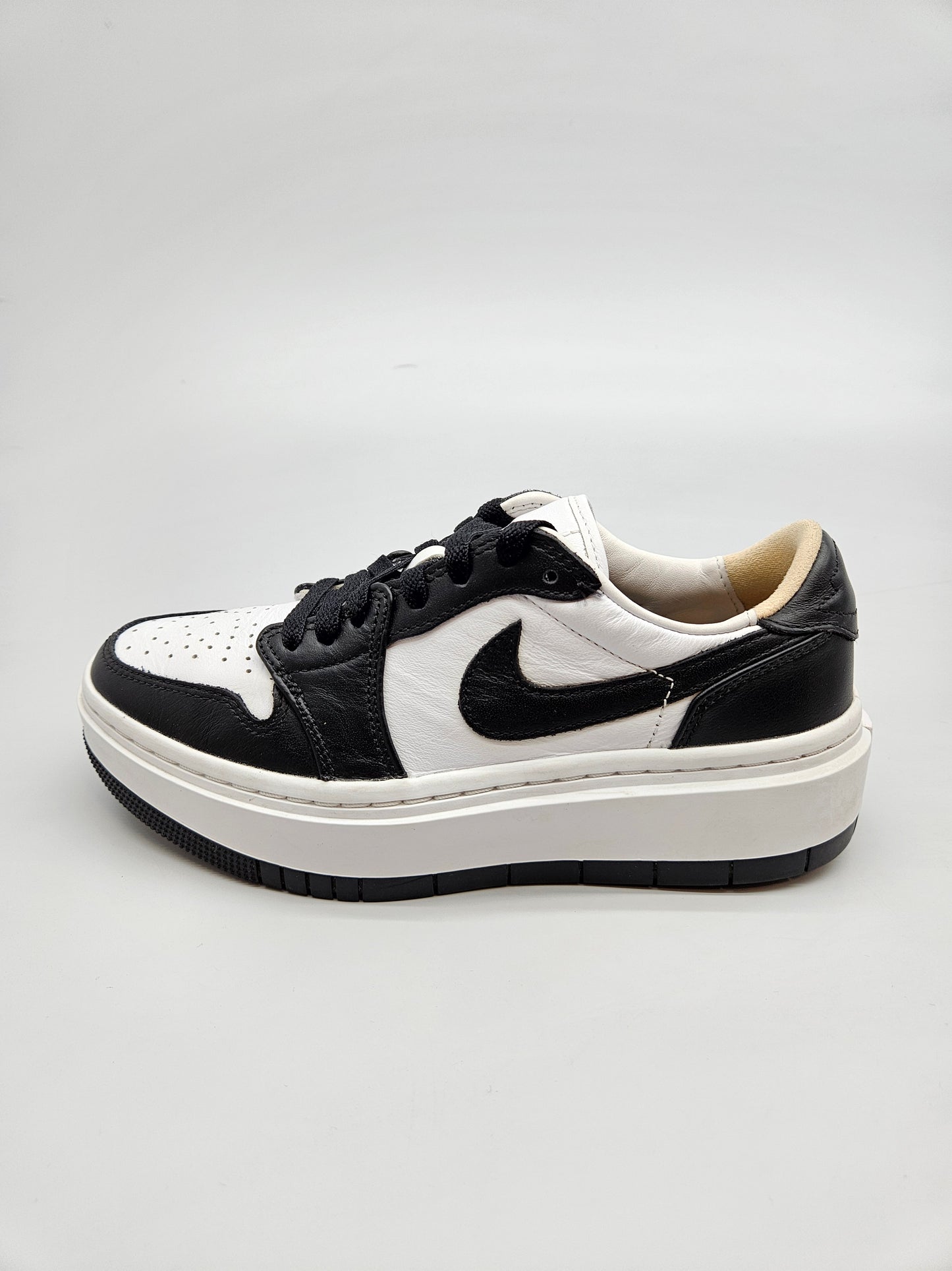 NIKE JORDAN ORIGINAL PATIKI BR 36.5