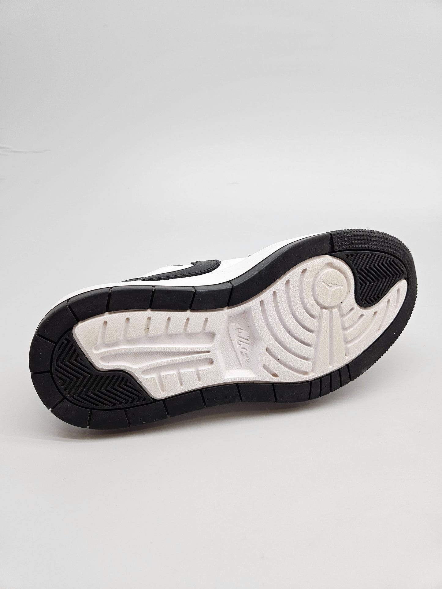NIKE JORDAN ORIGINAL PATIKI BR 36.5
