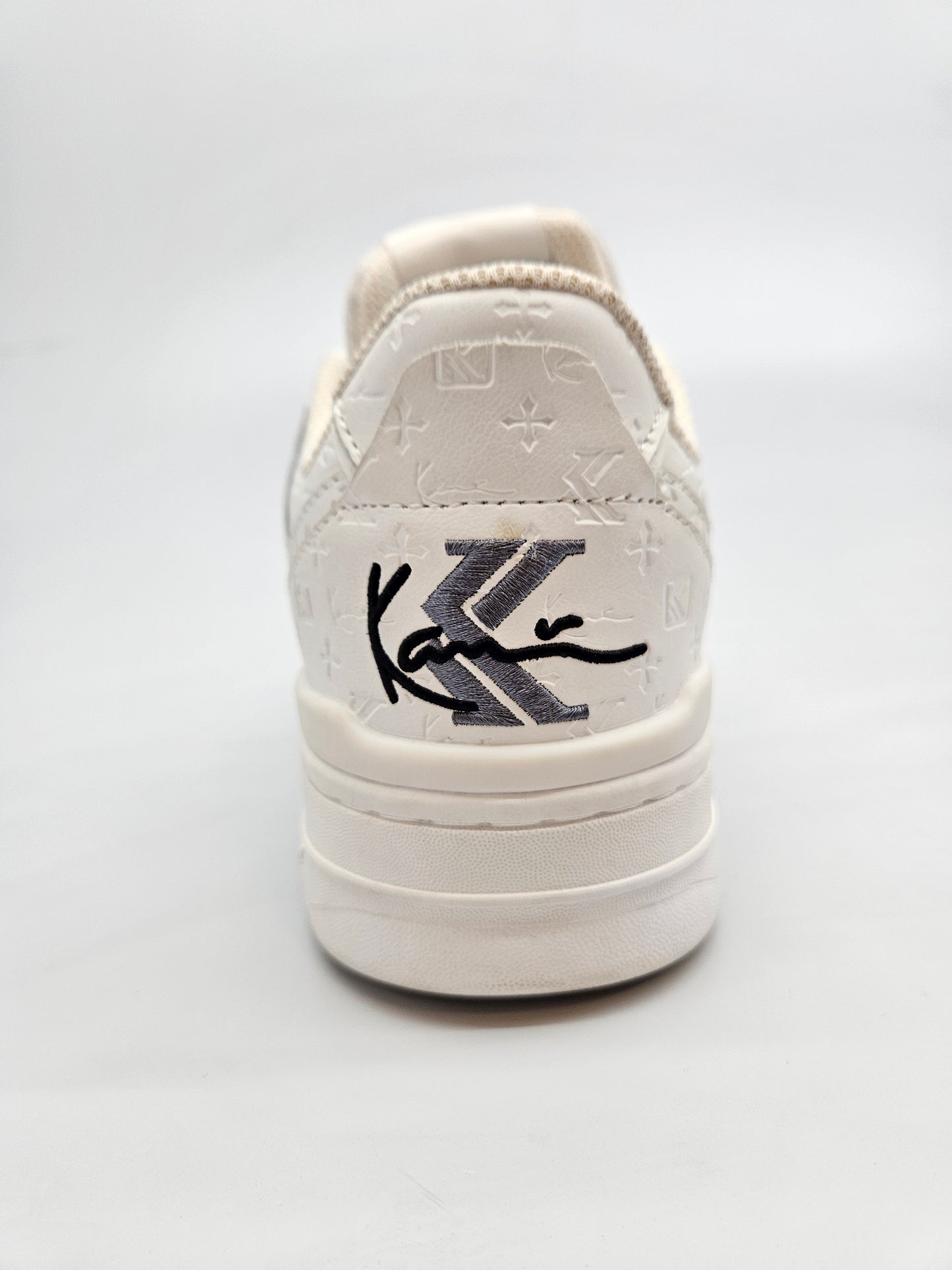 KARL KANI ORIGINAL PATIKI BR 42