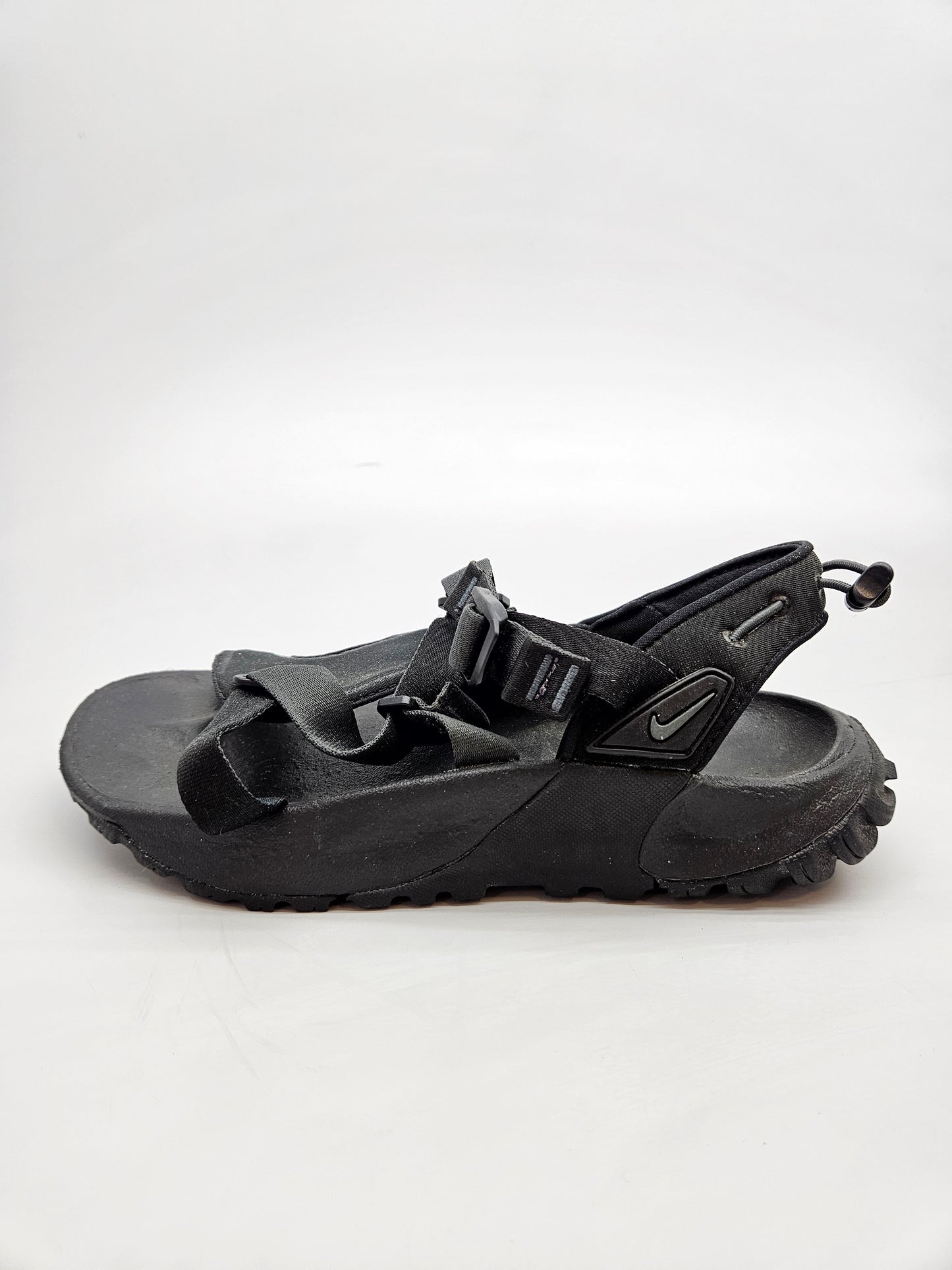 NIKE NOVI ORIGINAL SANDALI BR 40.5