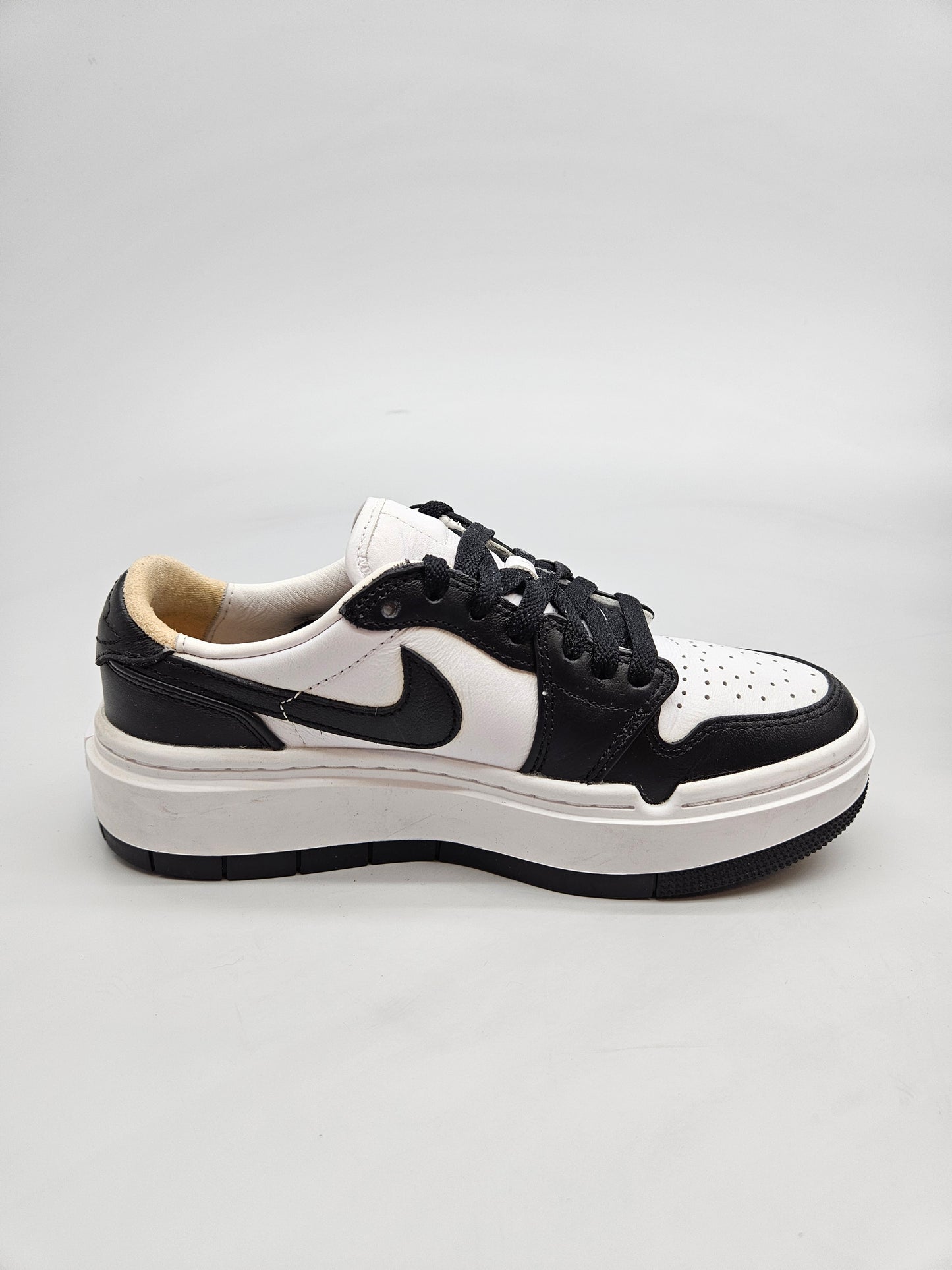 NIKE JORDAN ORIGINAL PATIKI BR 36