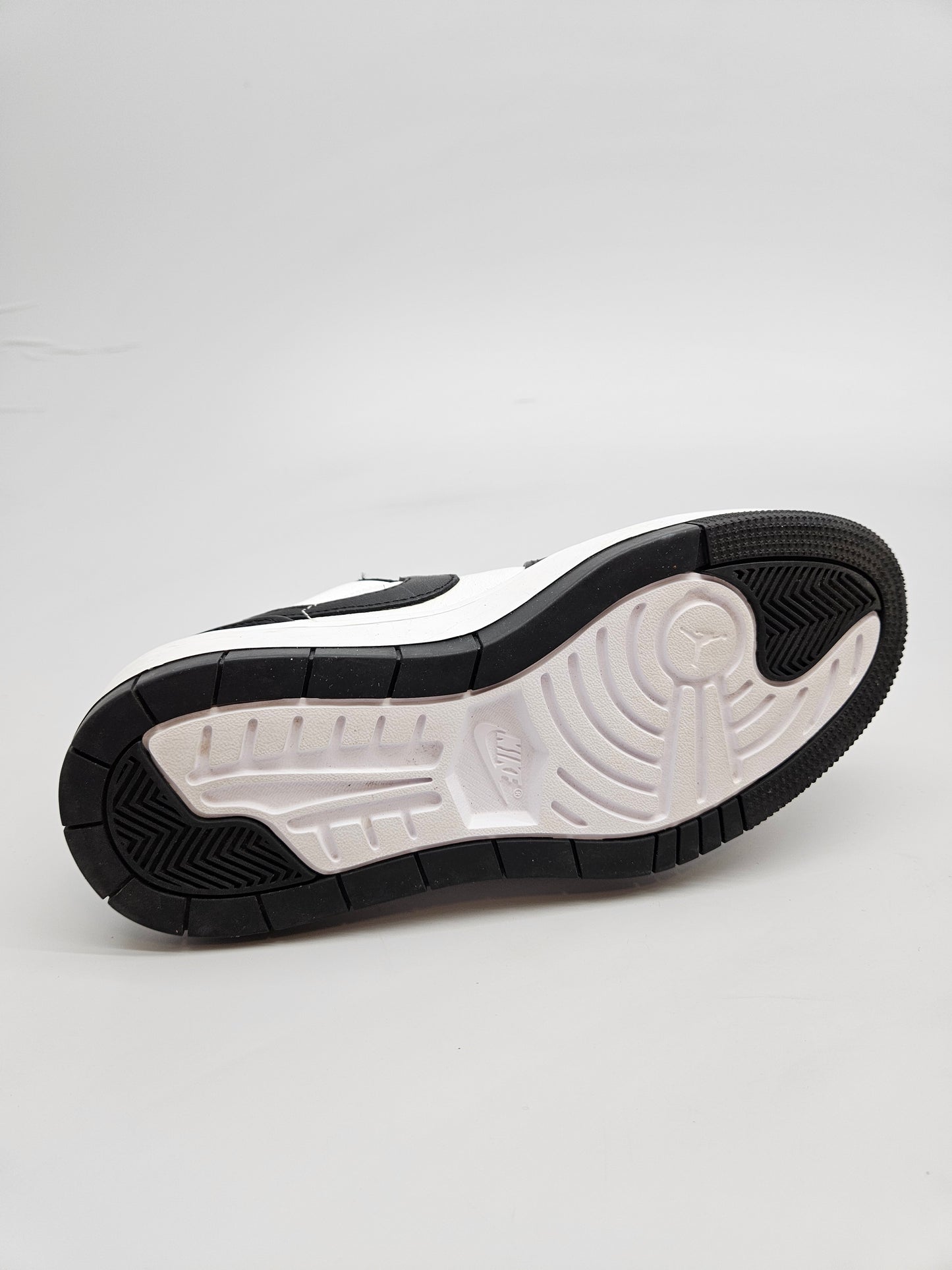 NIKE JORDAN ORIGINAL PATIKI BR 36