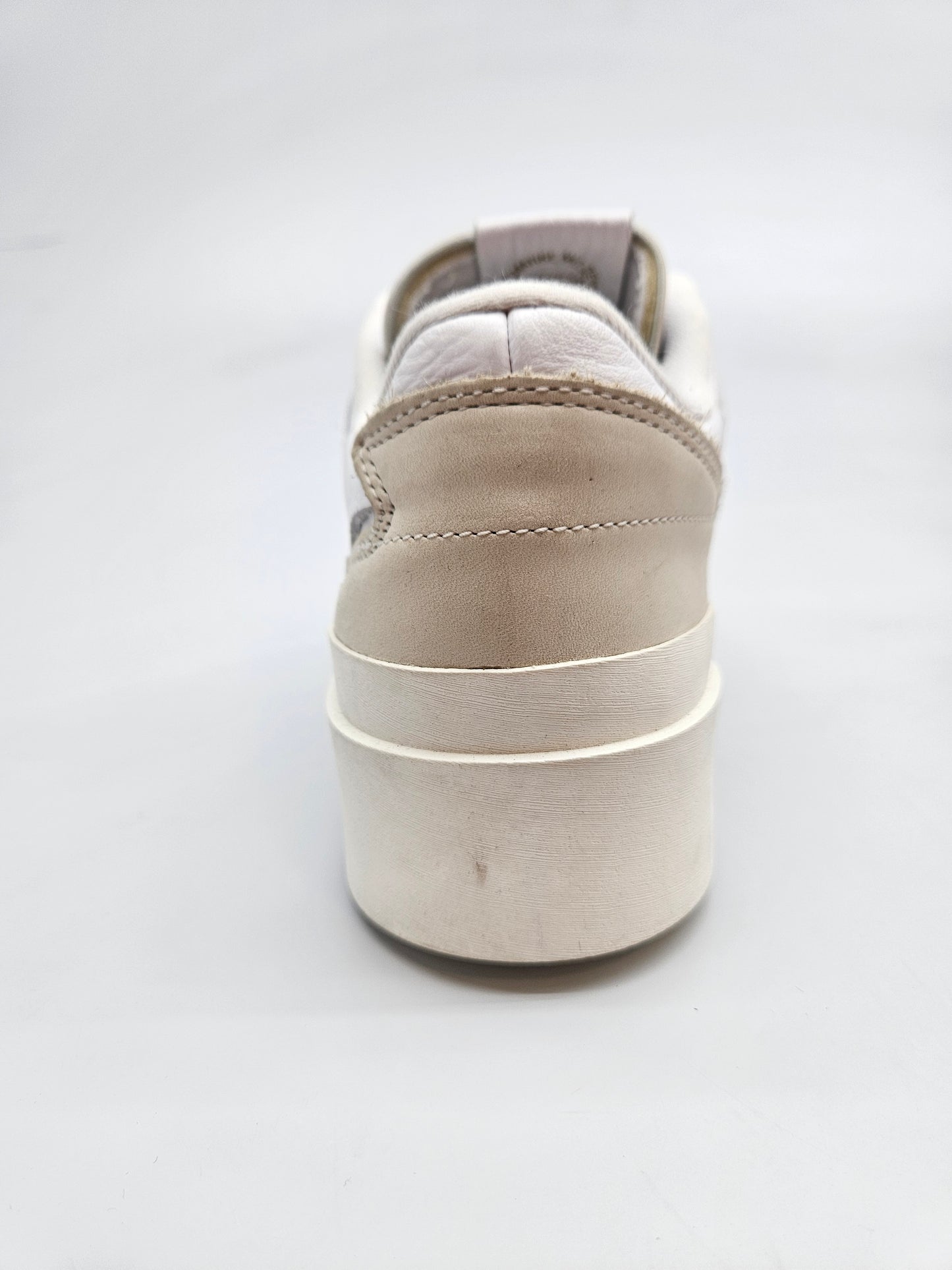 ADIDAS NOVI ORIGINAL PATIKI BR 38