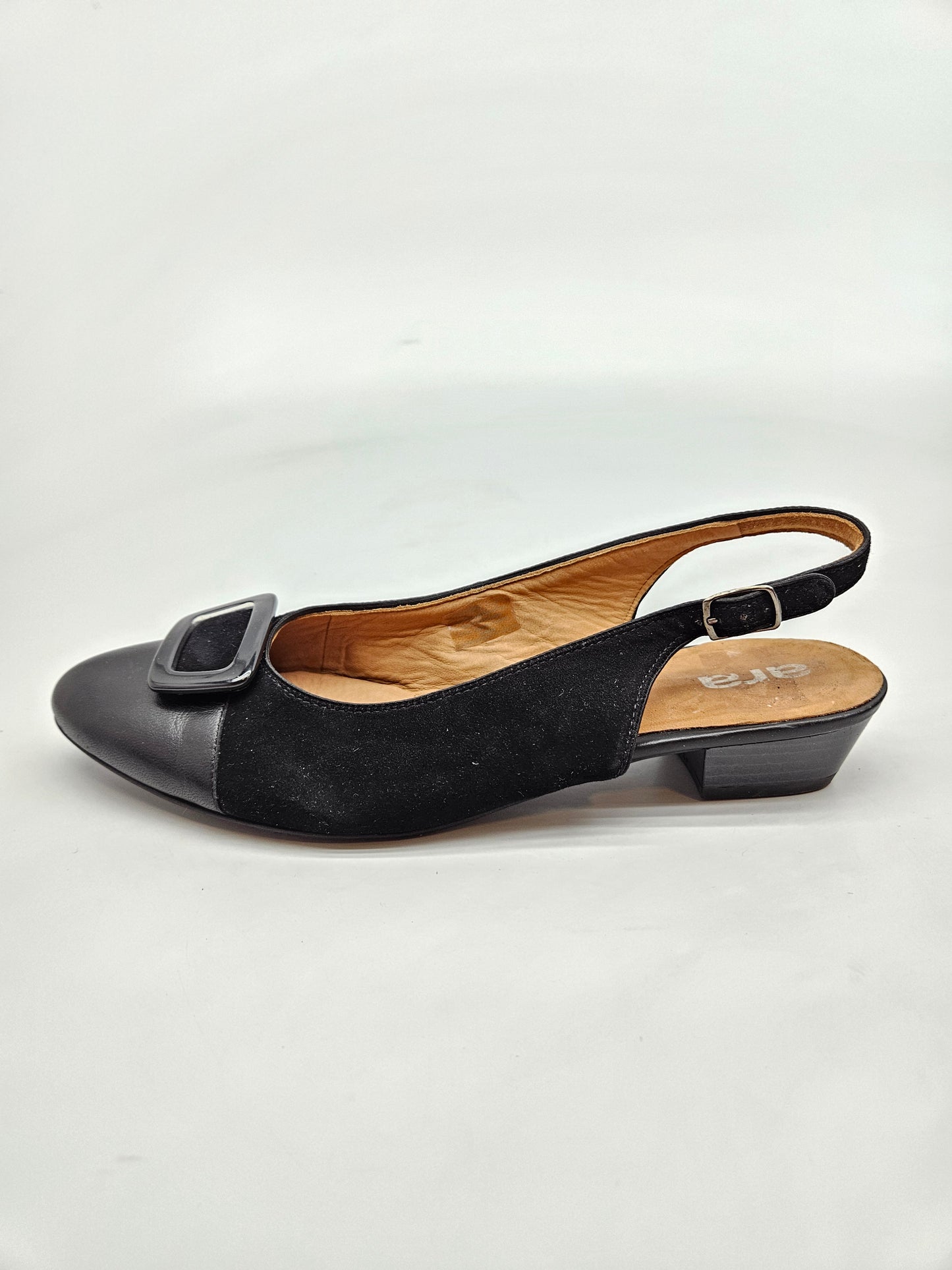 ARA ORIGINAL SANDALI BR 41.5