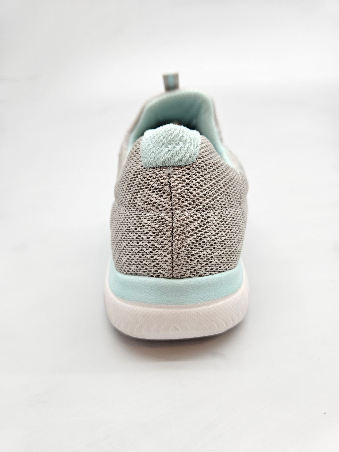 SKECHERS MEMORY ORIGINAL PATIKI 37.5