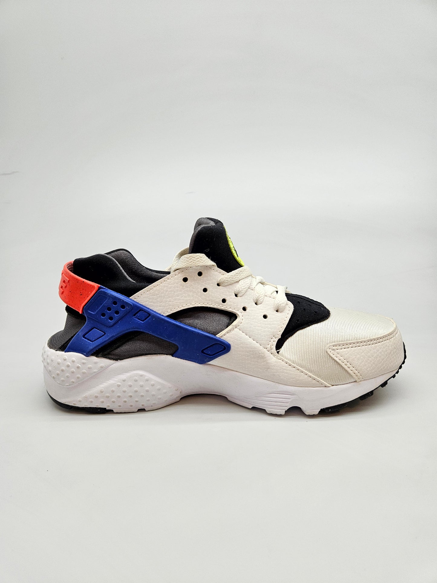 NIKE HUARACHE ORIGINAL PATIKI BR 38