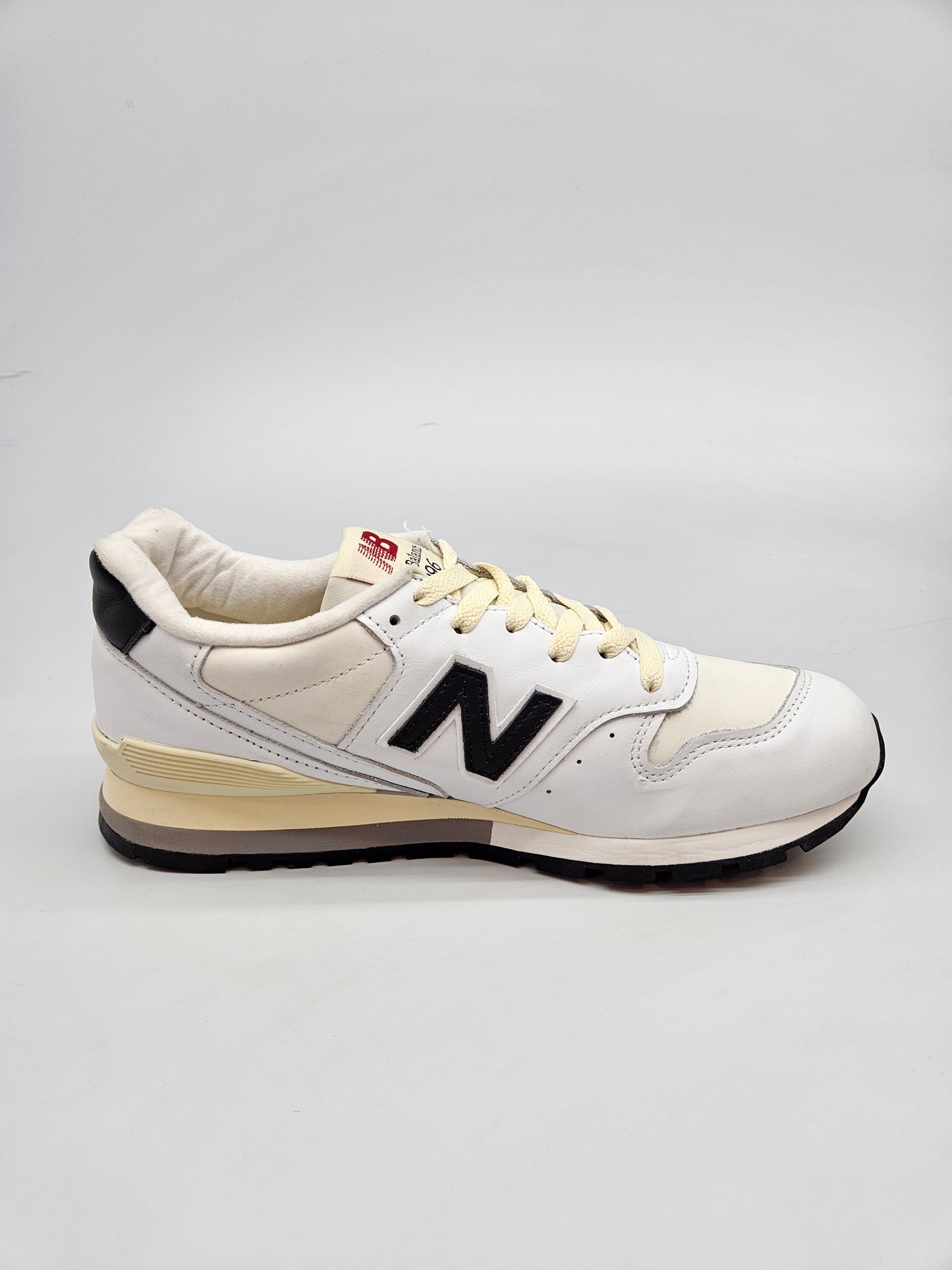 NEW BALANCE ORIGINAL PATIKI BR 41.5