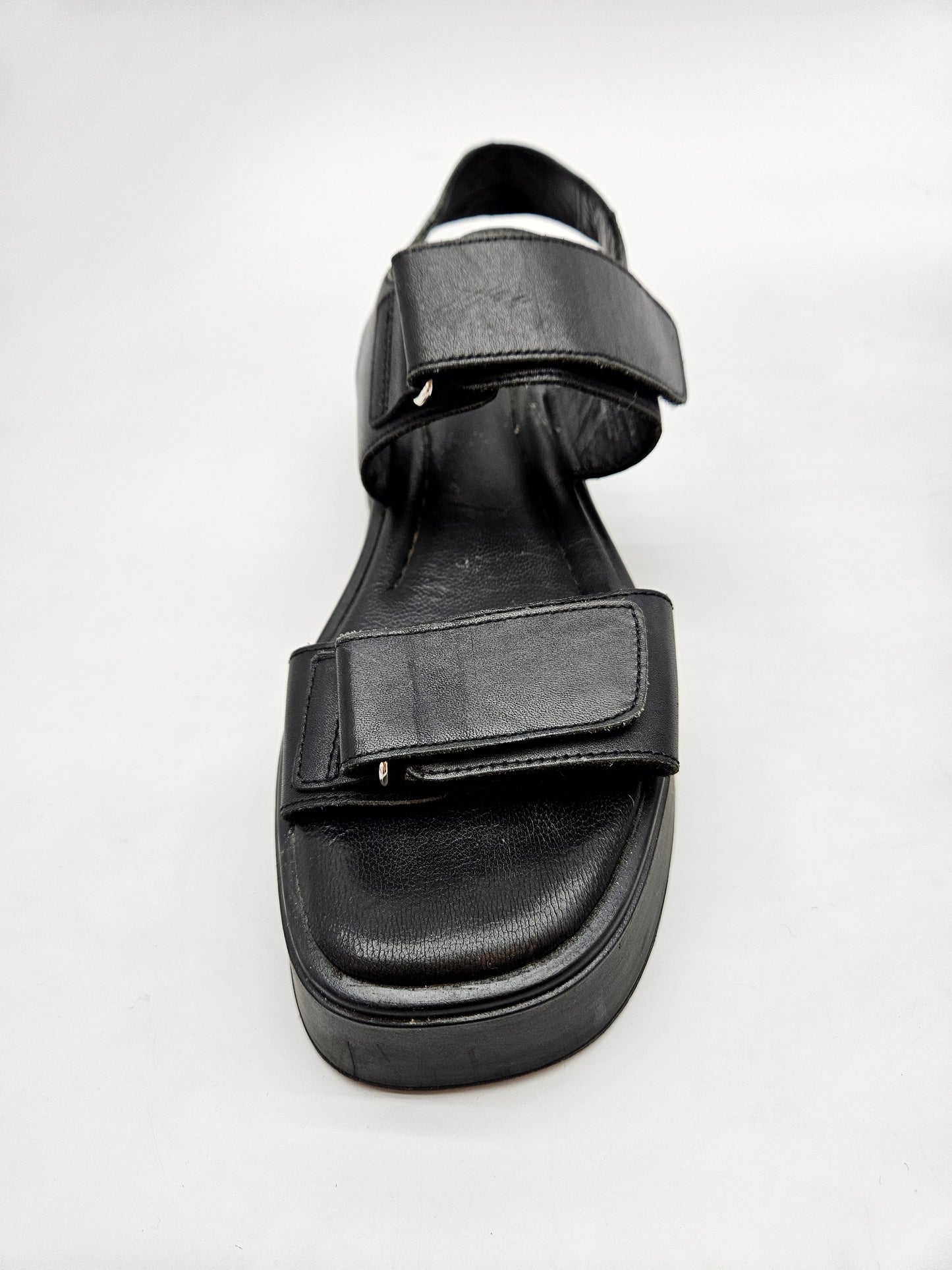 VAGABOND ORIGINAL KOZNI SANDALI BR 40