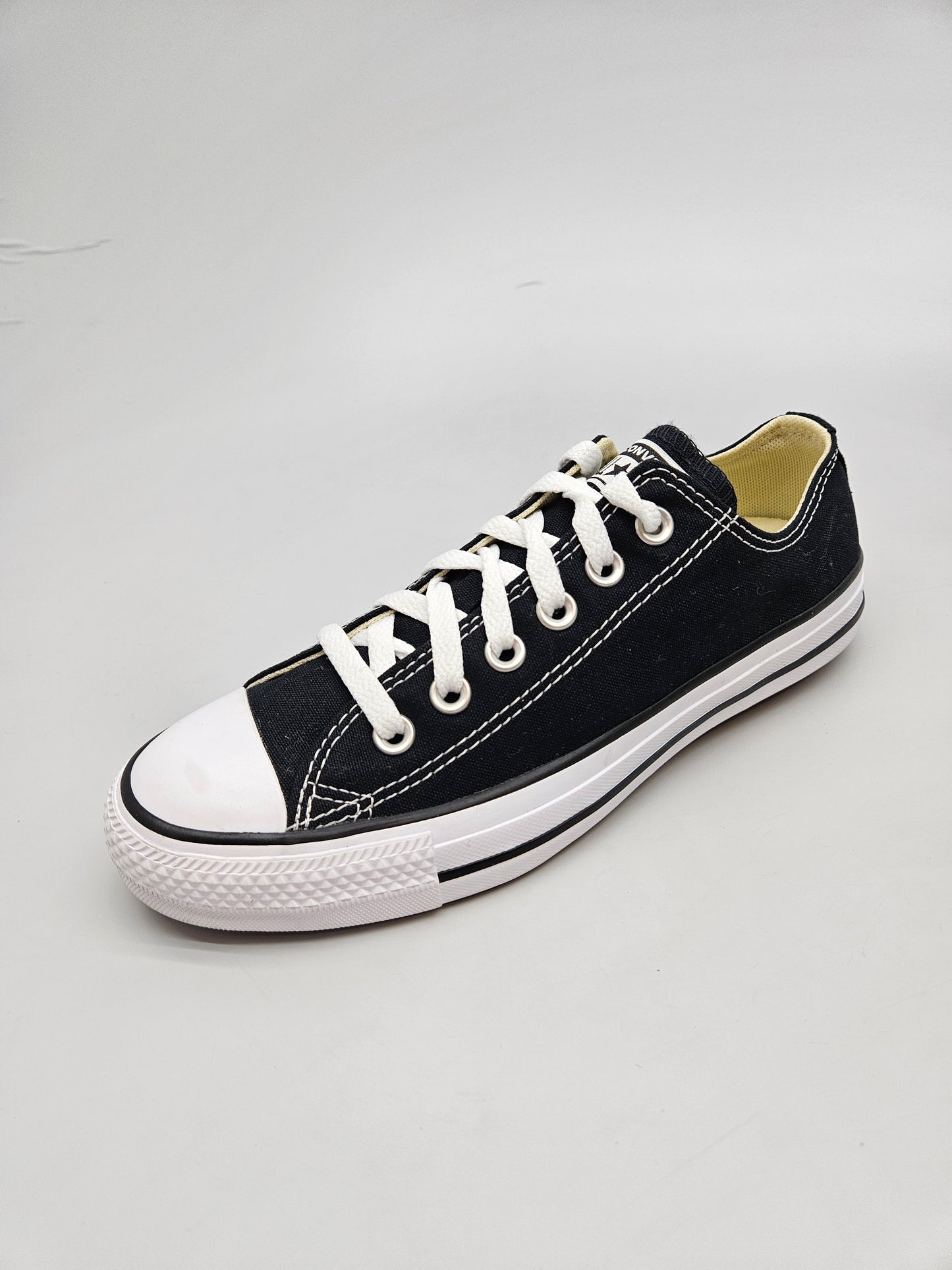 CONVERSE NOVI ORIGINAL PATIKI BR 38
