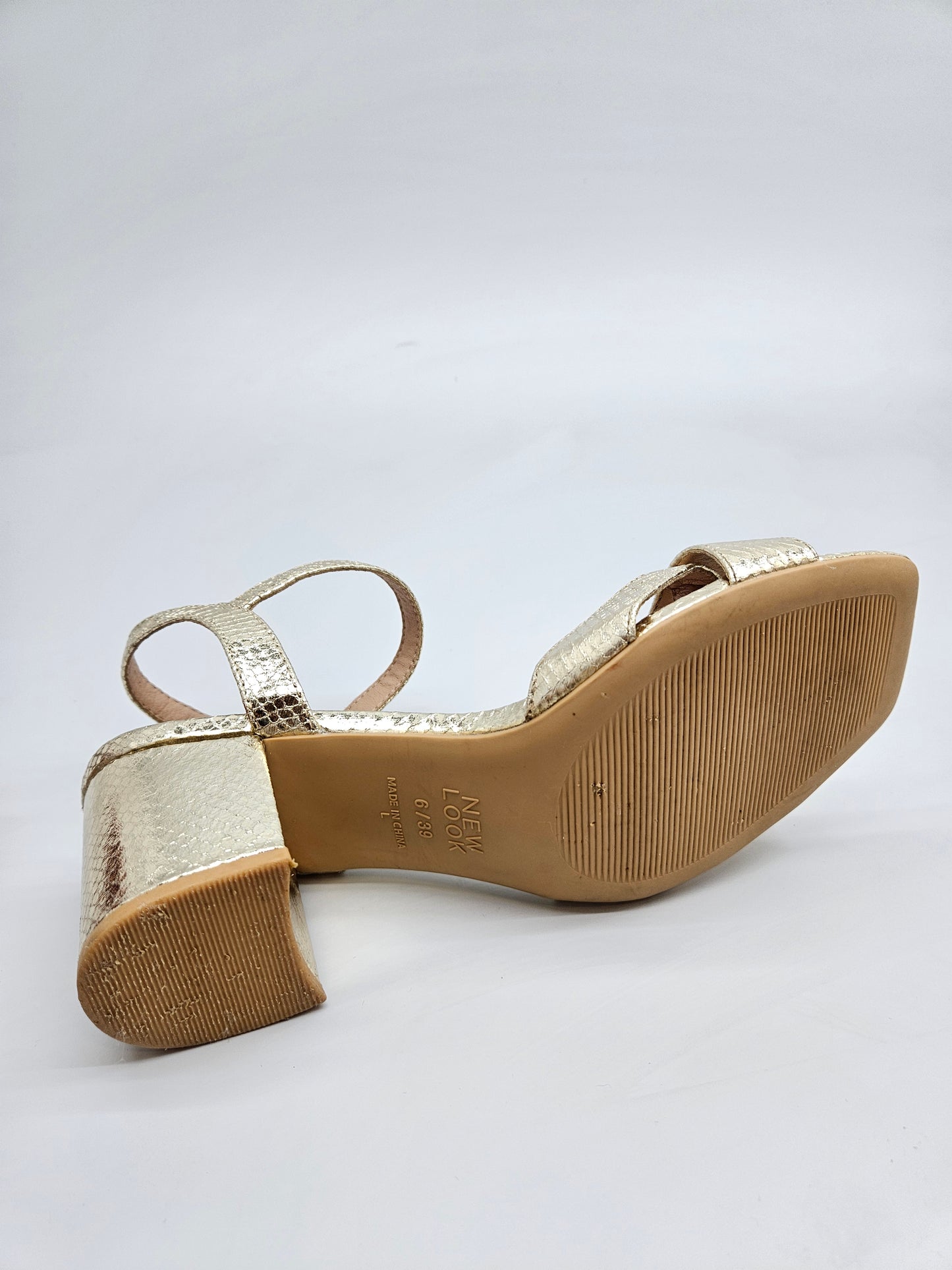 NEW LOOK ORIGINAL SANDALI BR 39